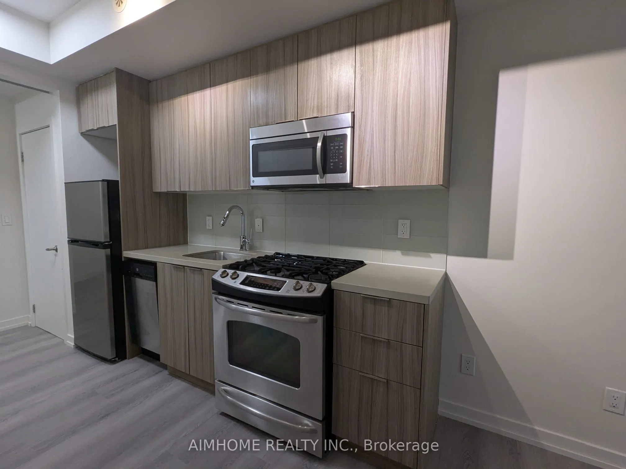 140 Broadview Avenue, #40