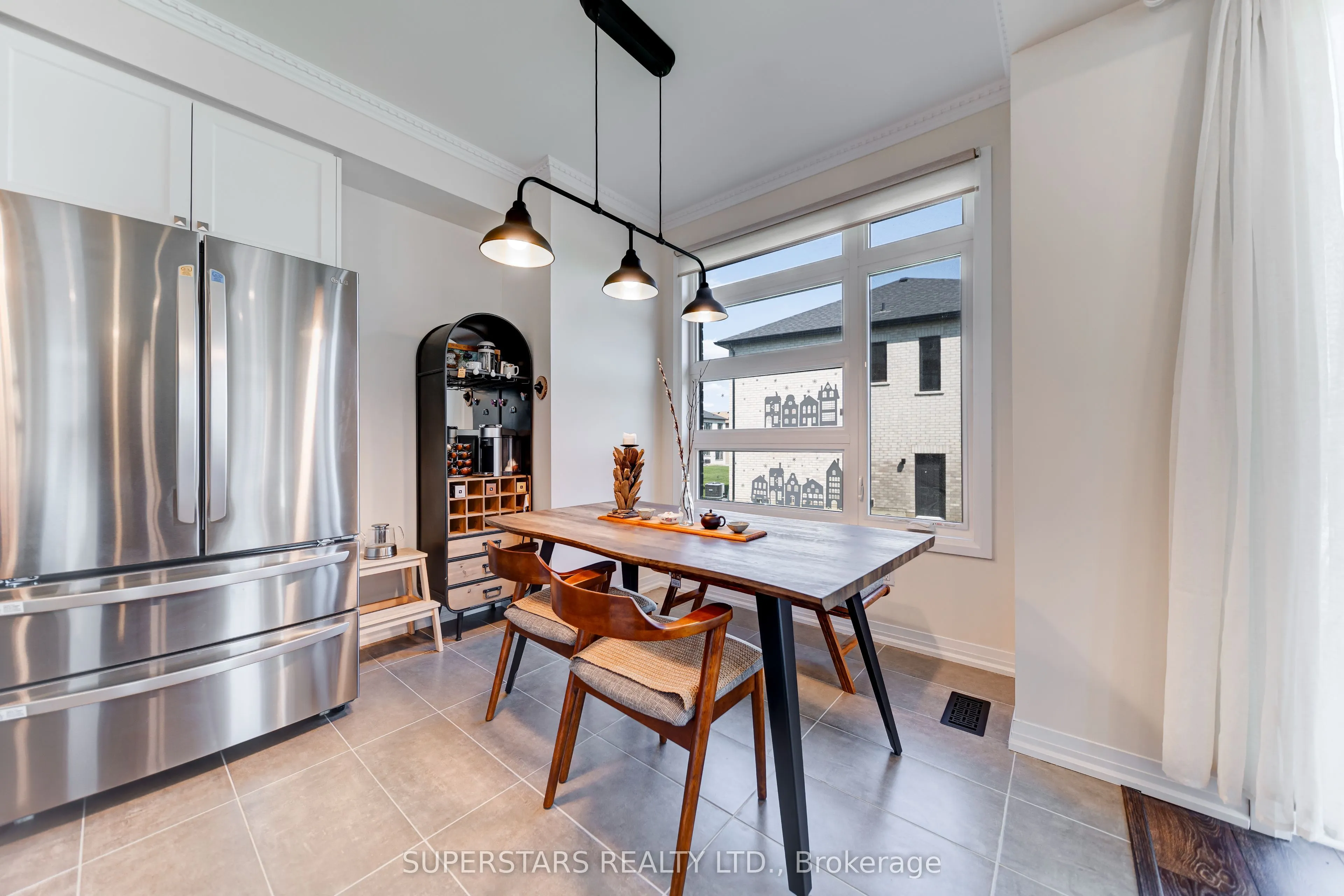 114 Armilia Place