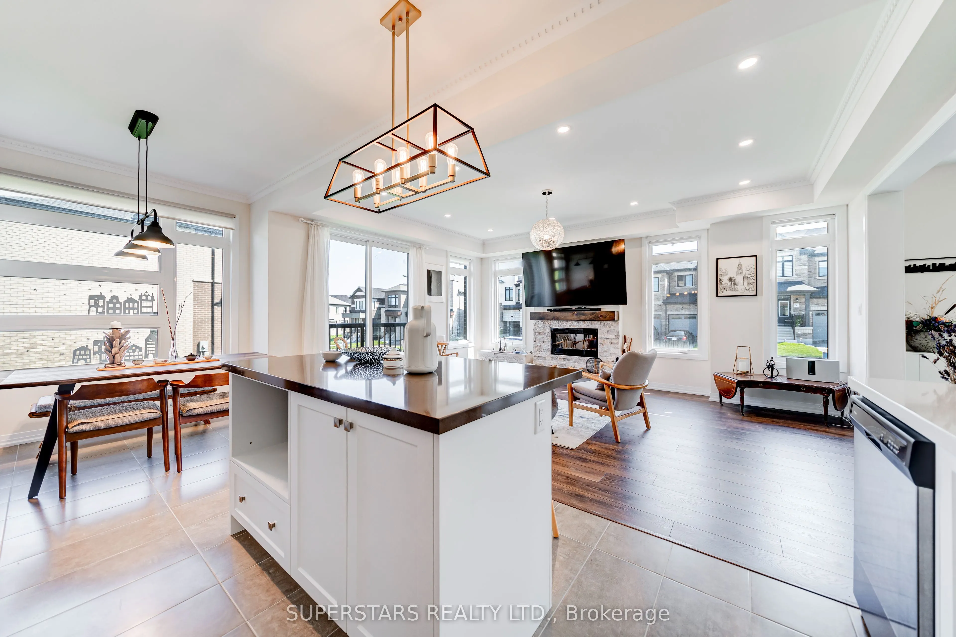 114 Armilia Place