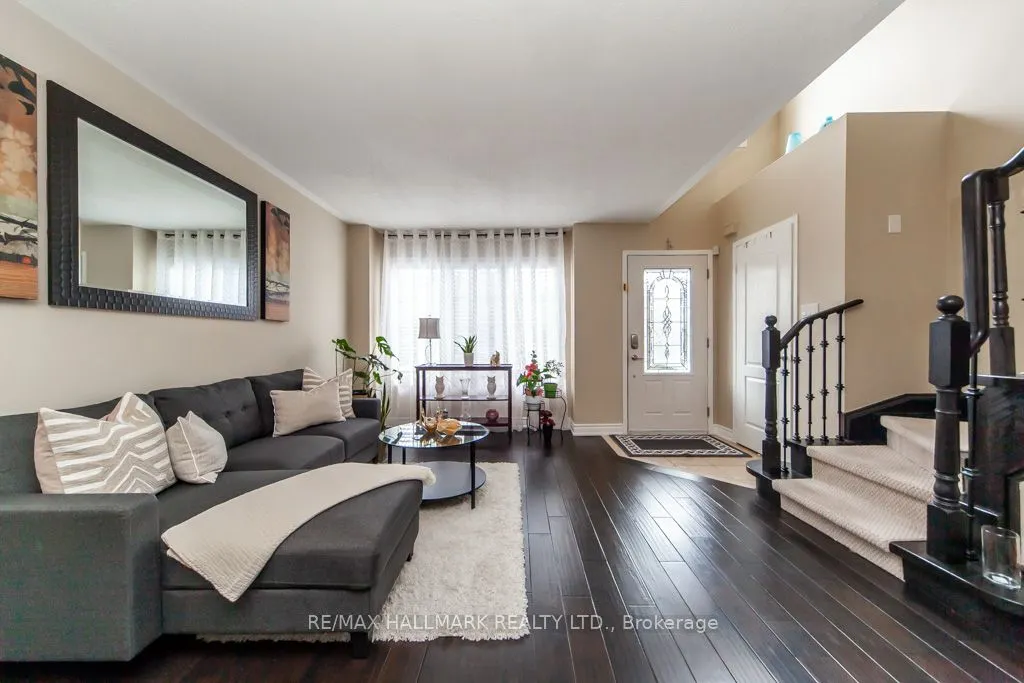 73 Armitage Crescent