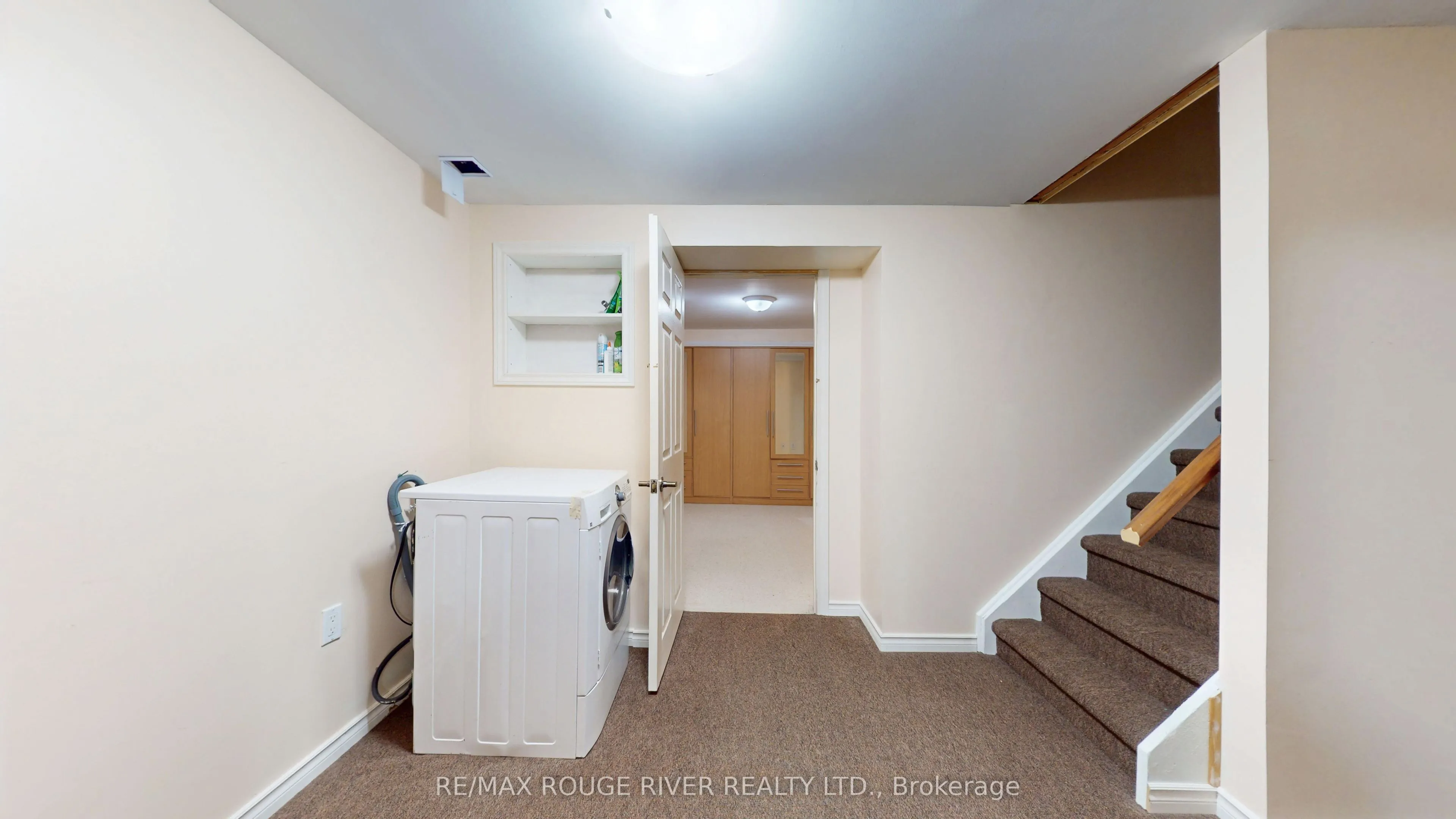 1101 Windgrove Square, #Bsmt