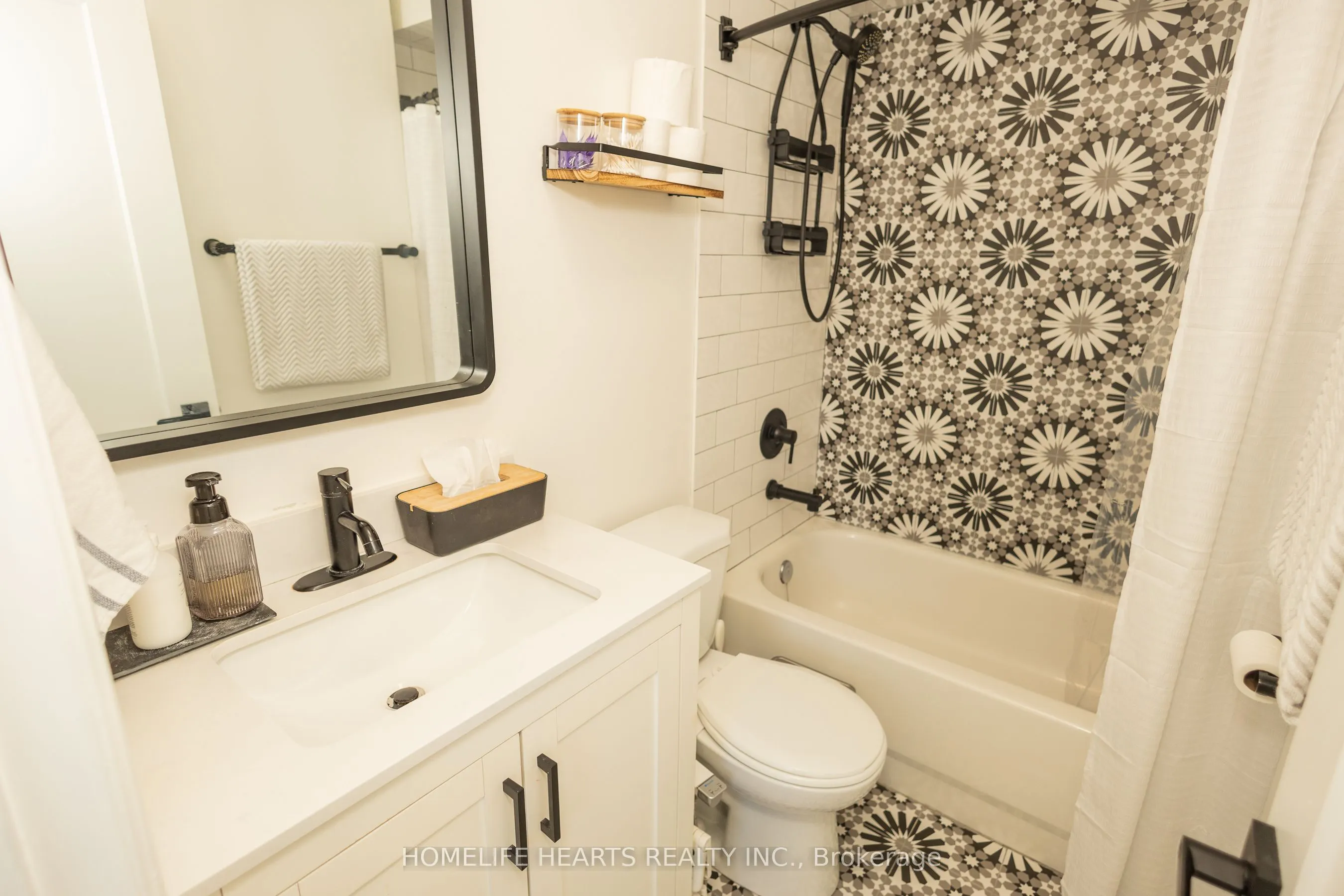 1635 Pickering Parkway, #15