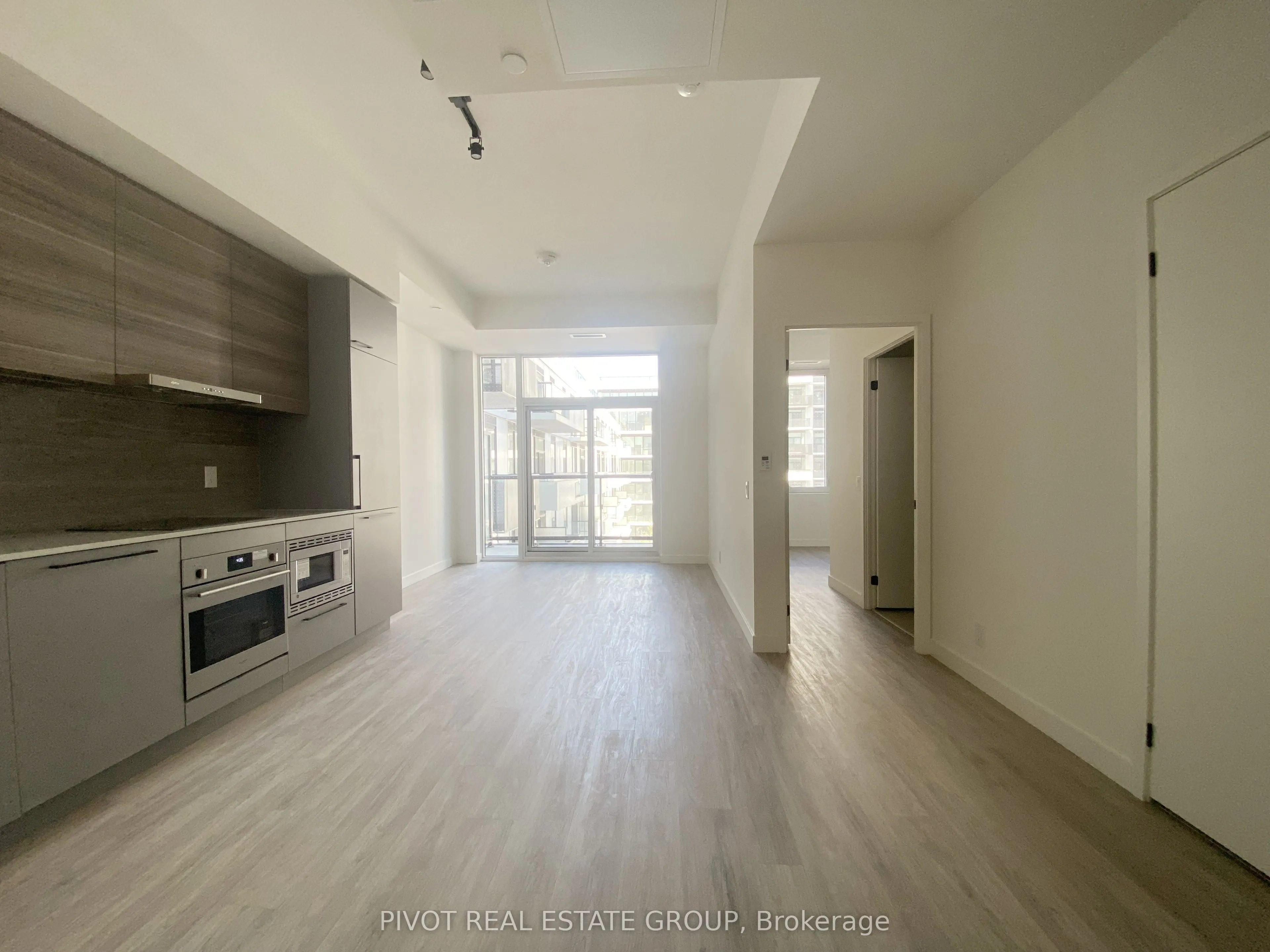 1050 Eastern Avenue, #726