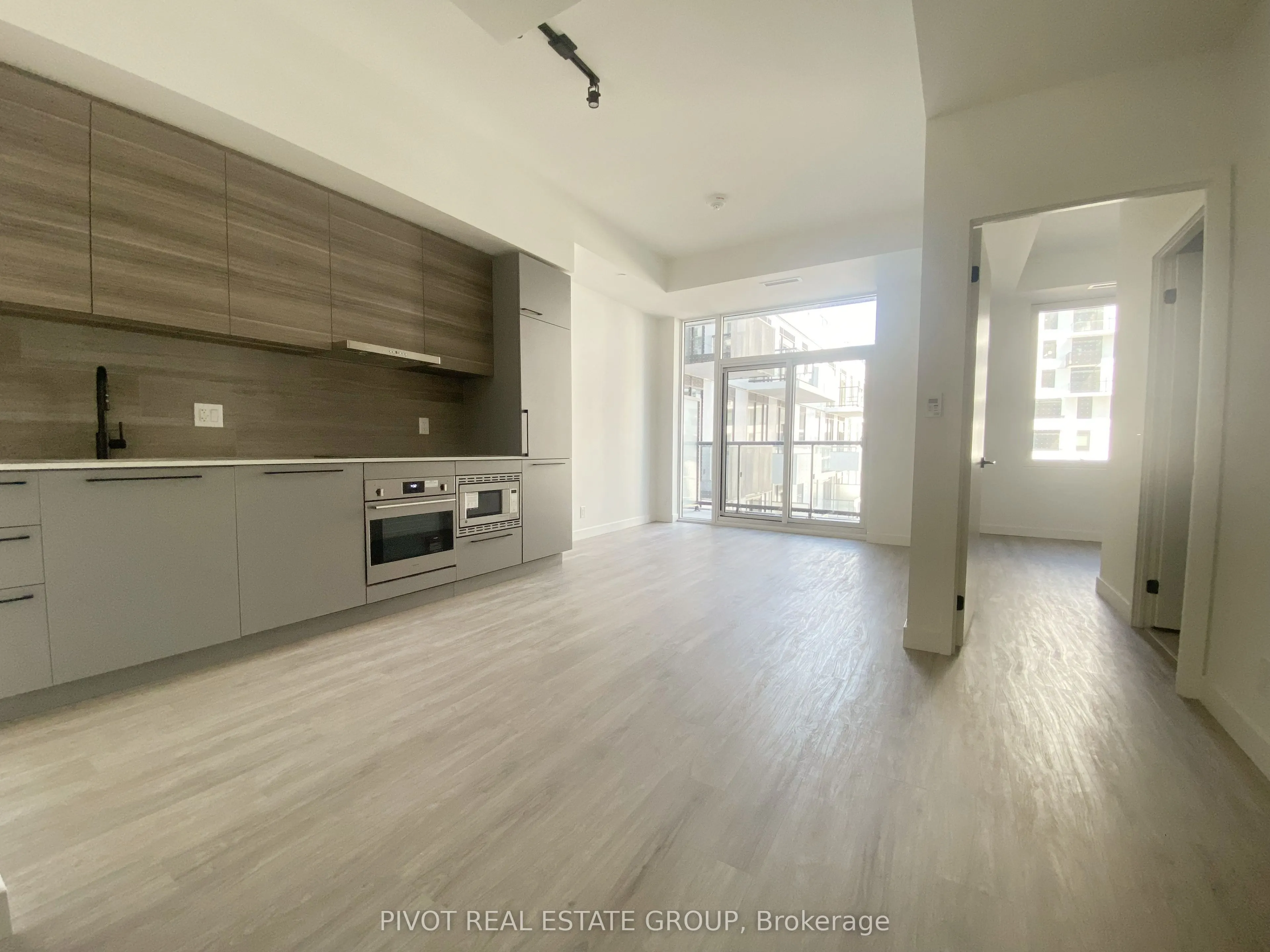 1050 Eastern Avenue, #726