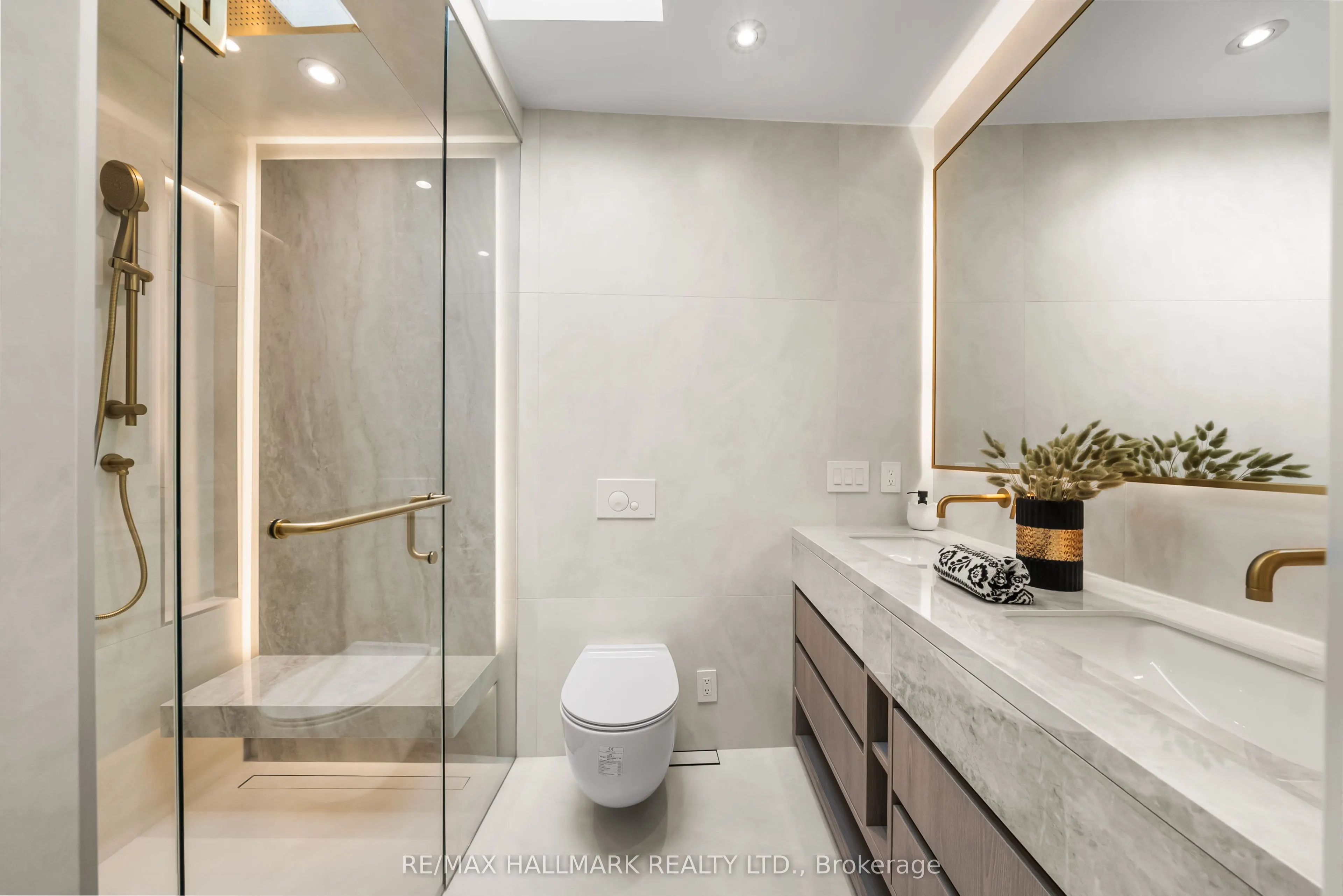 16A Kenrae Road