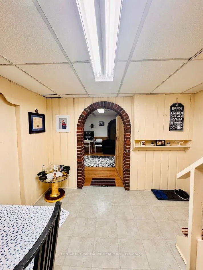 49 Slan Avenue