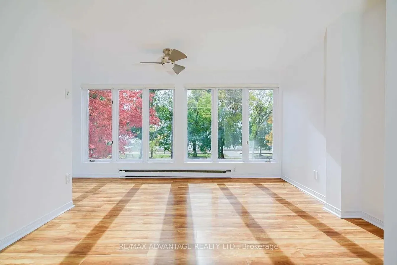 108 Hubbard Boulevard