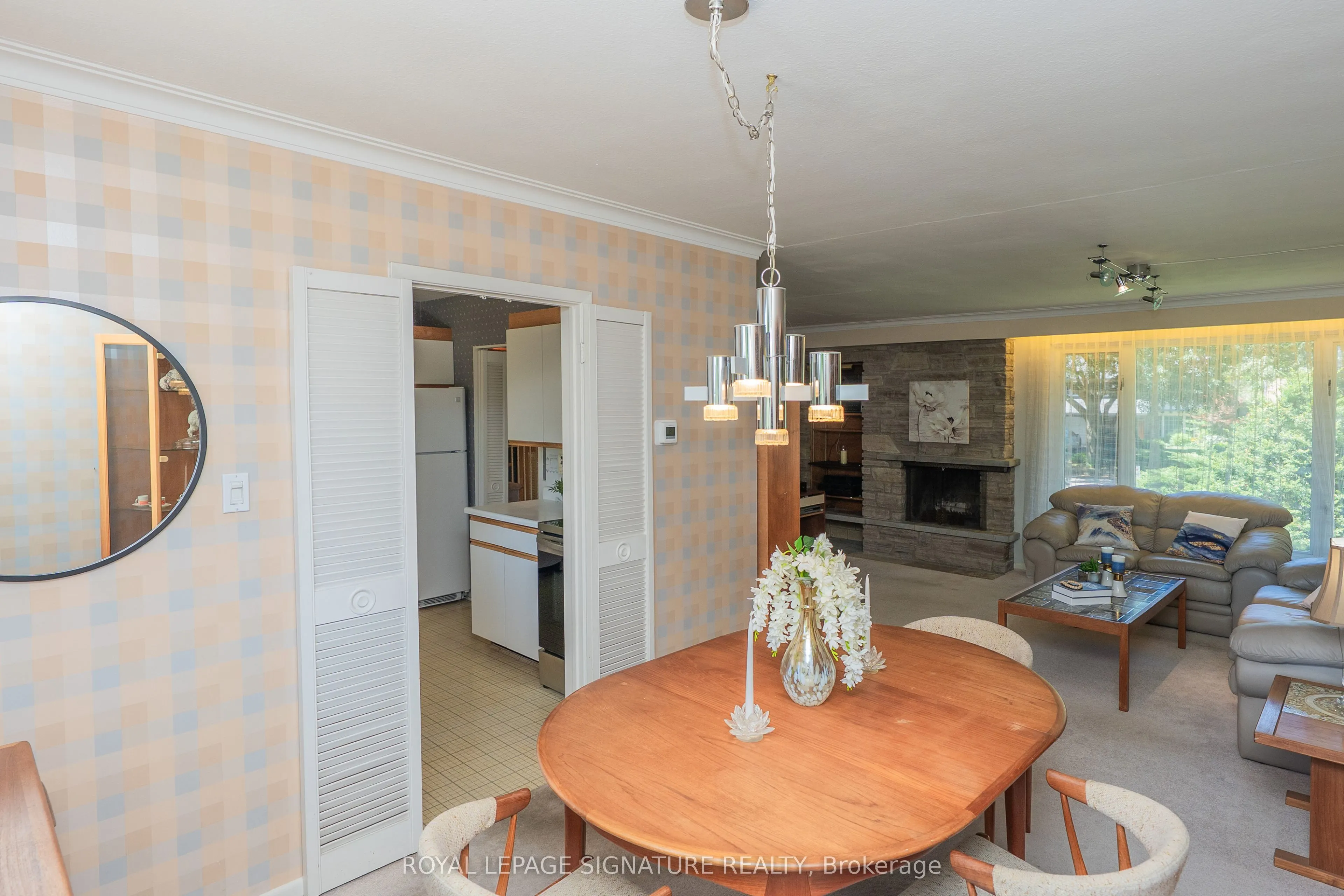 19 Castlemere Crescent
