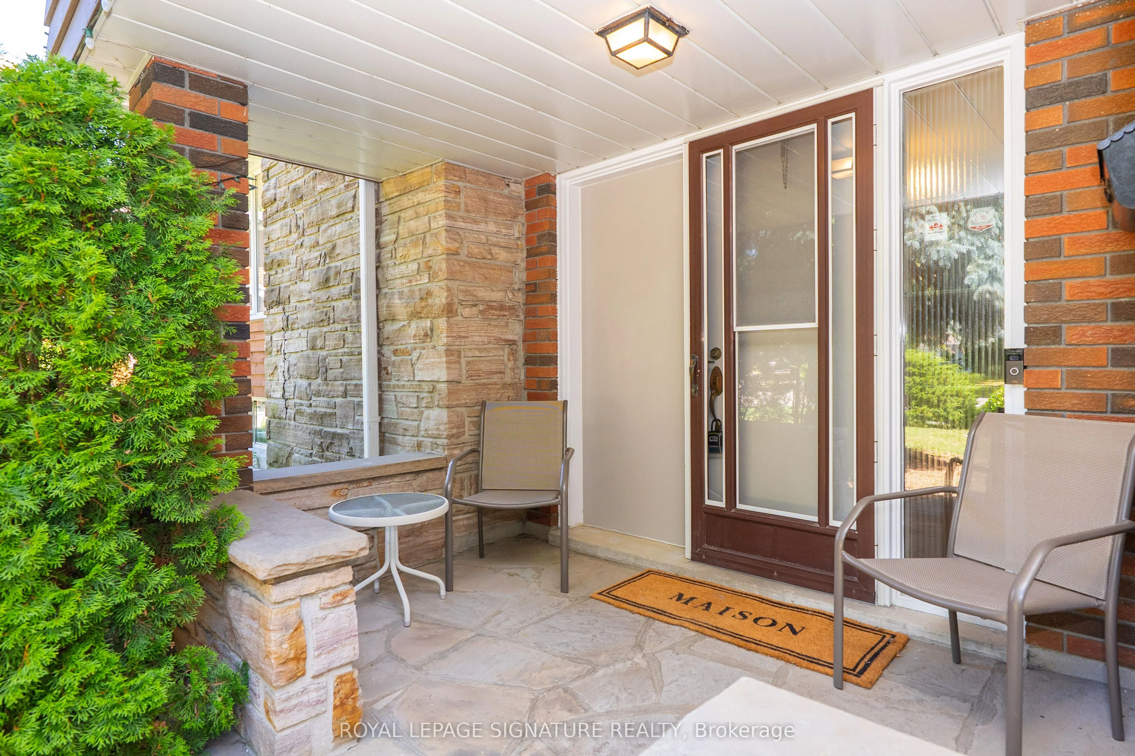 19 Castlemere Crescent