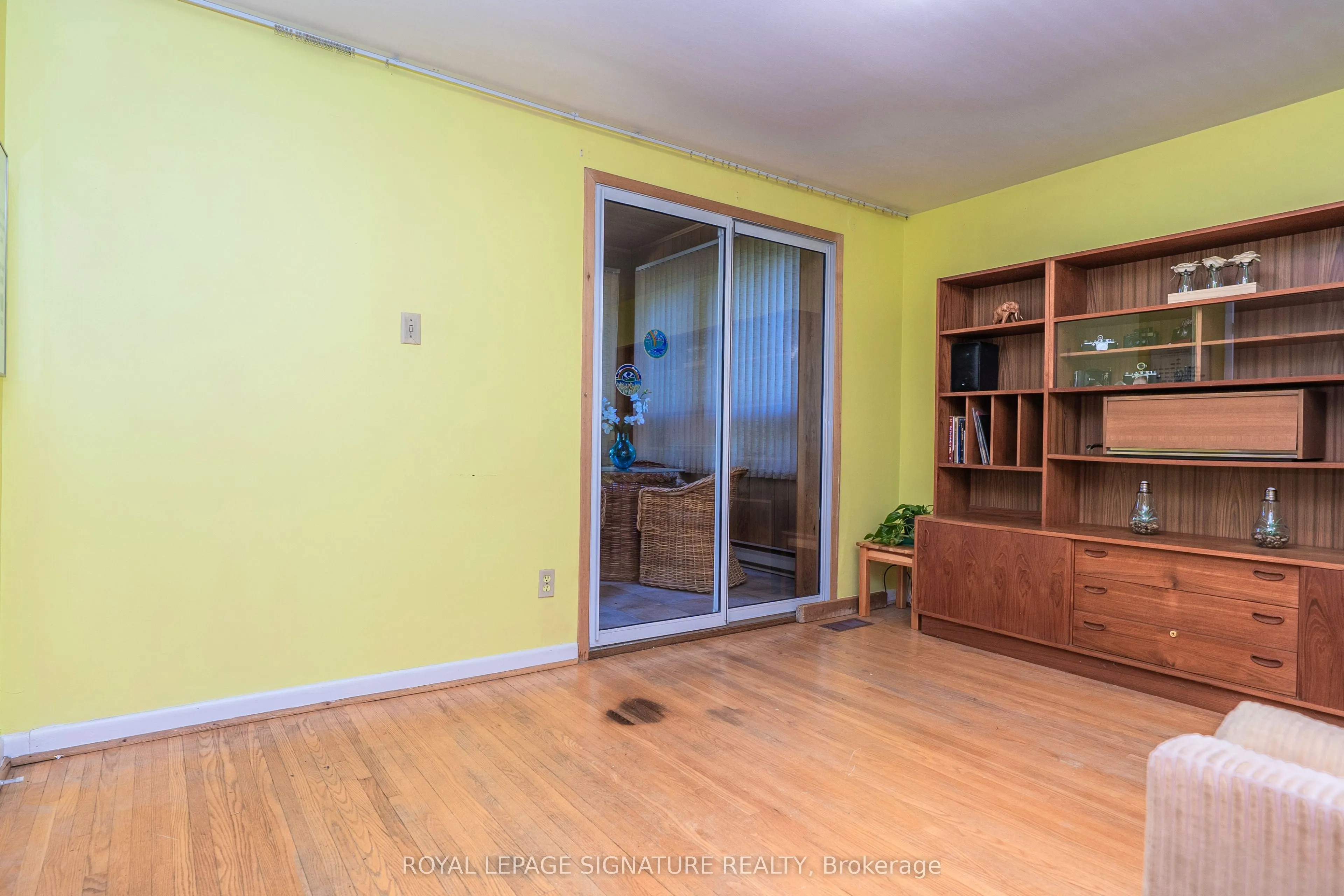 19 Castlemere Crescent