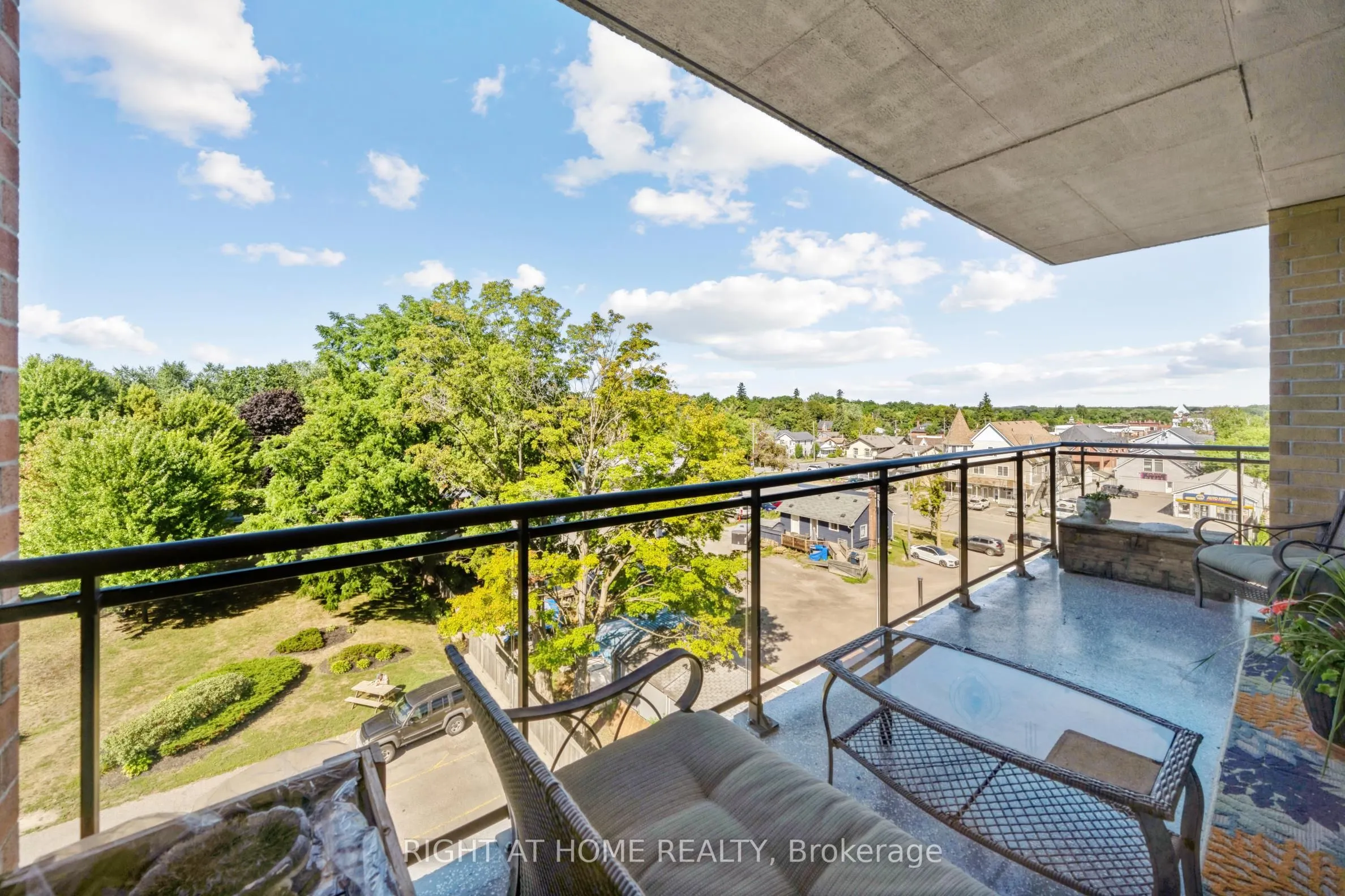 171 Shanly Street, #502