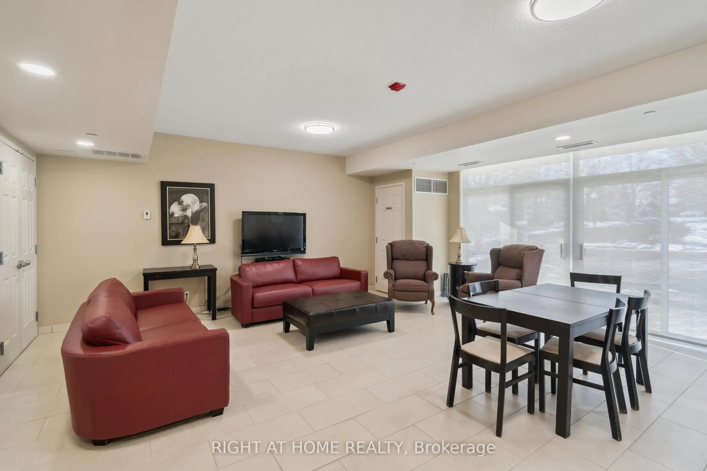 171 Shanly Street, #502