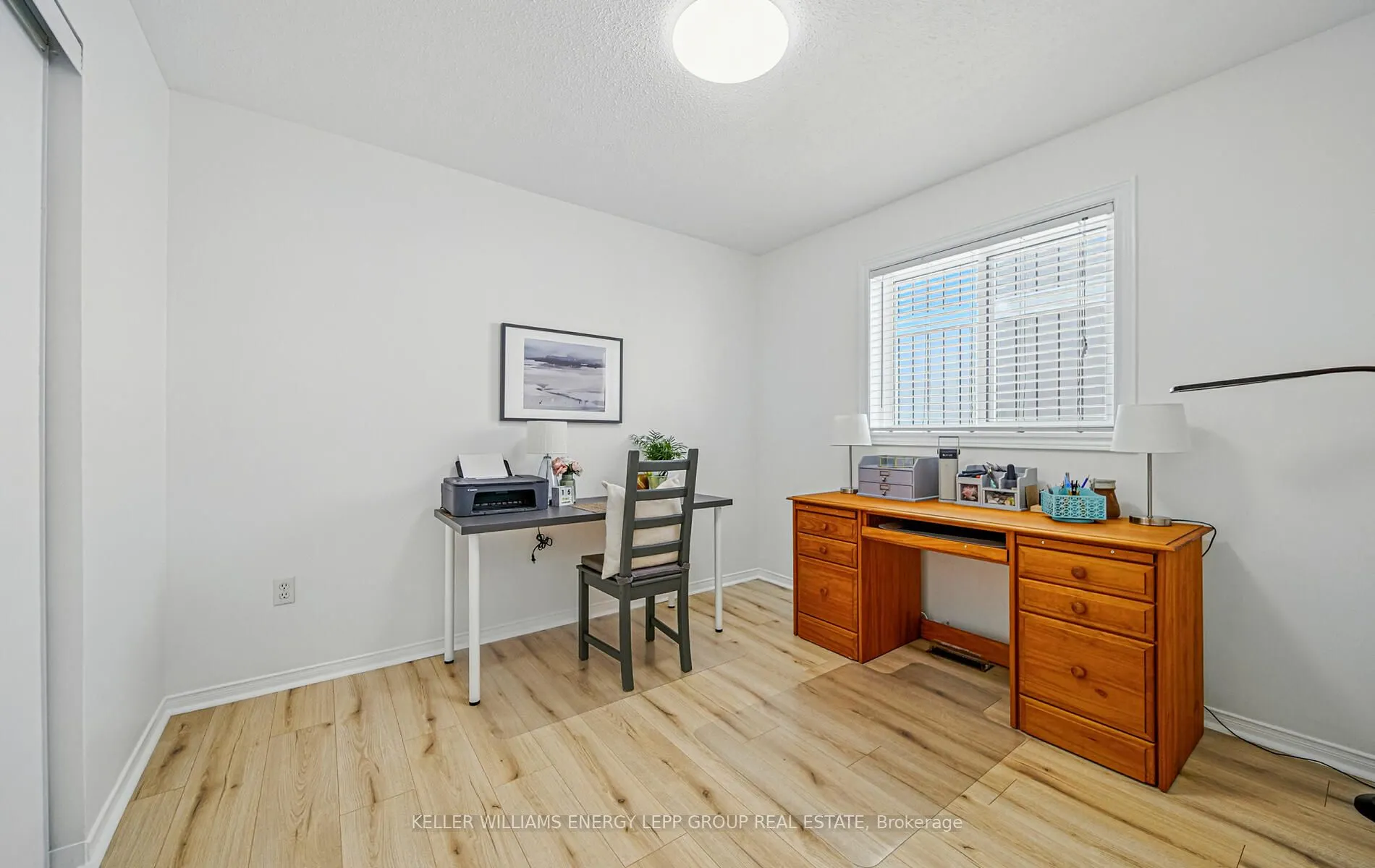 17 Beaumaris Crescent