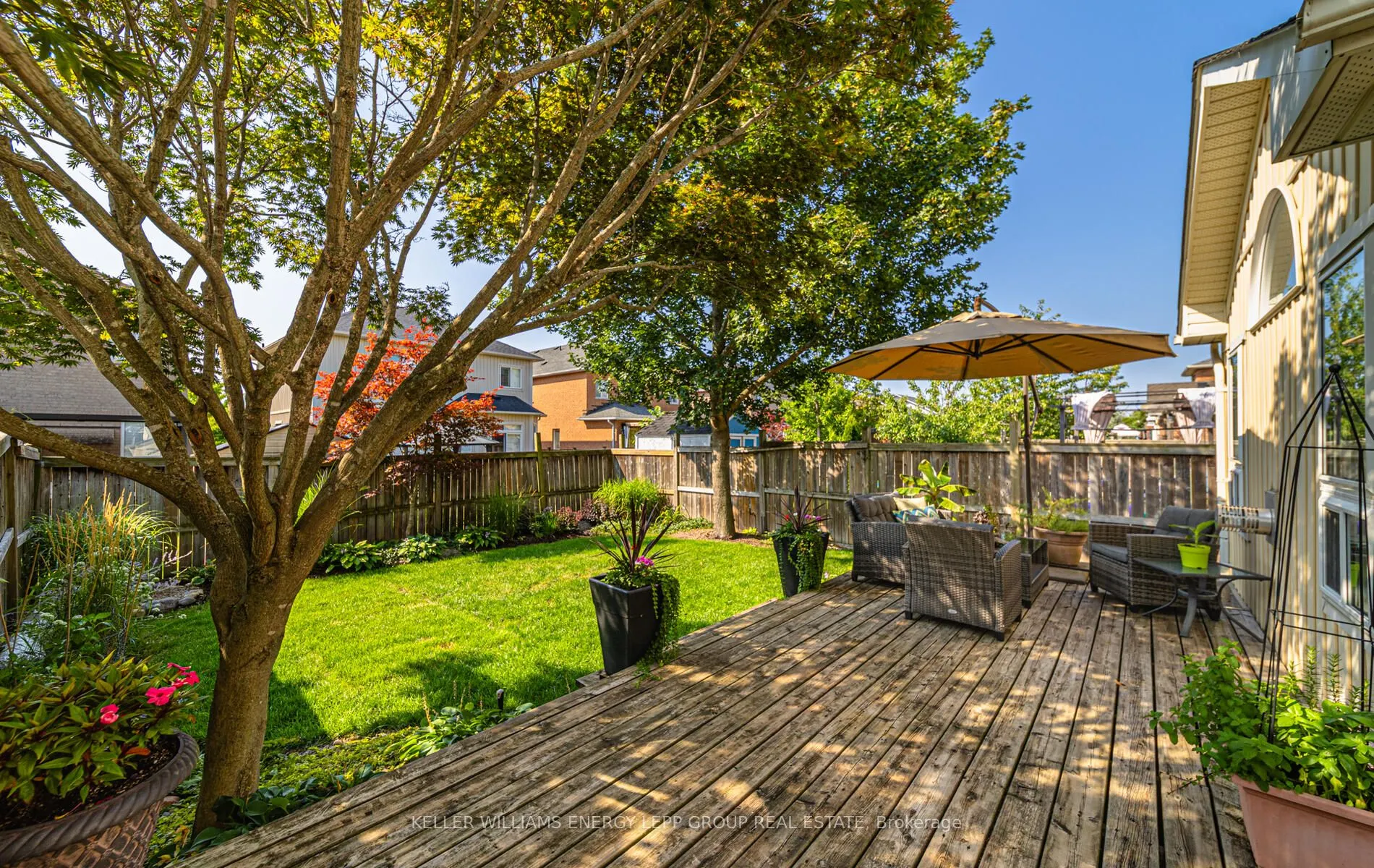 17 Beaumaris Crescent