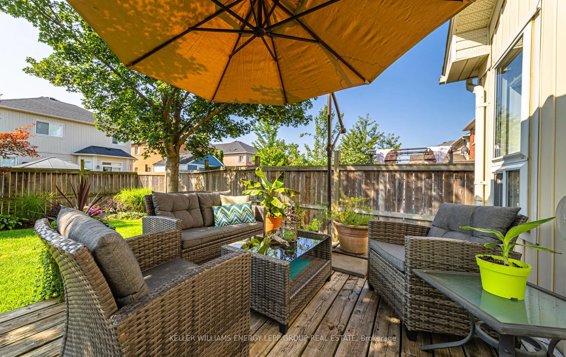 17 Beaumaris Crescent