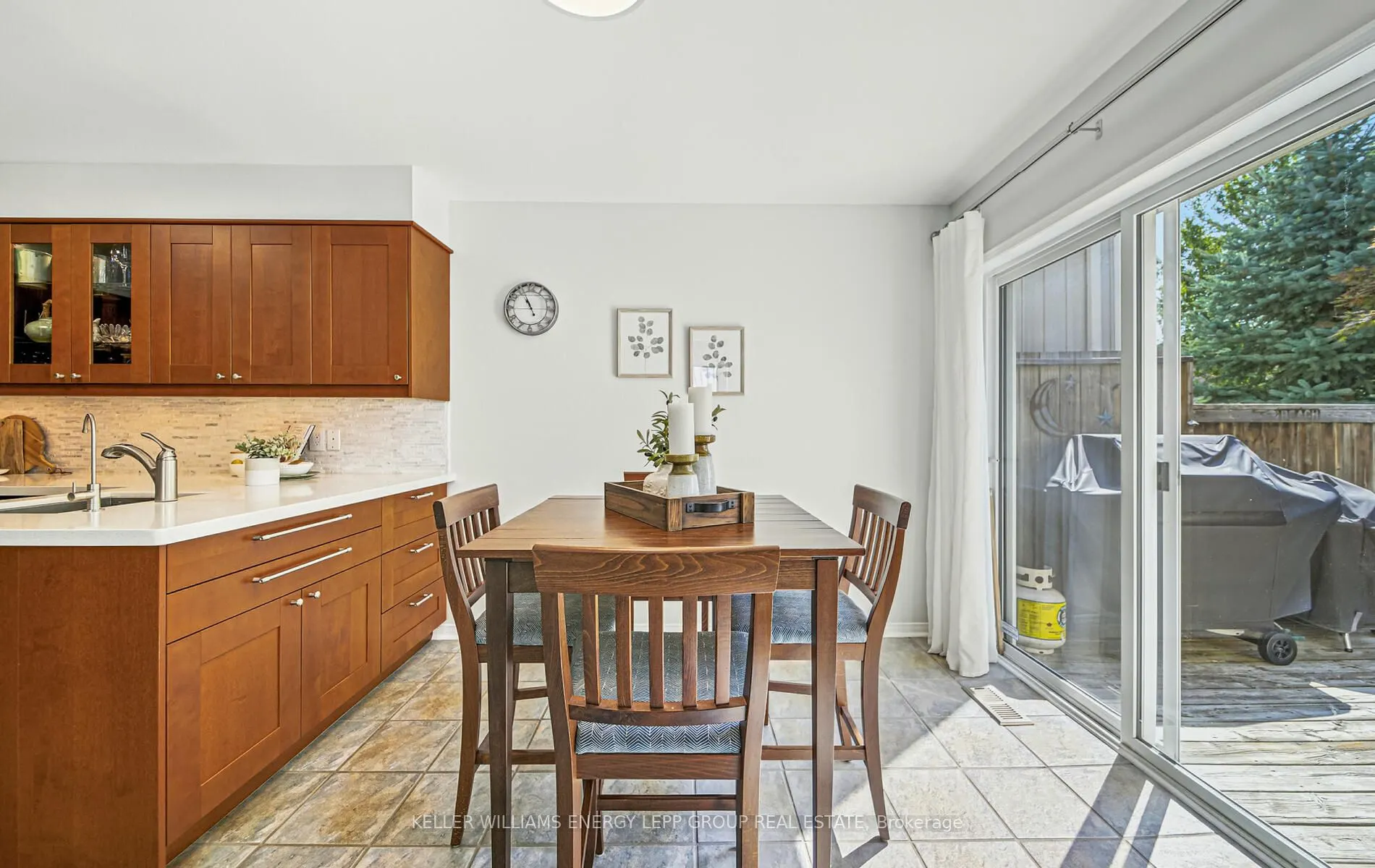 17 Beaumaris Crescent