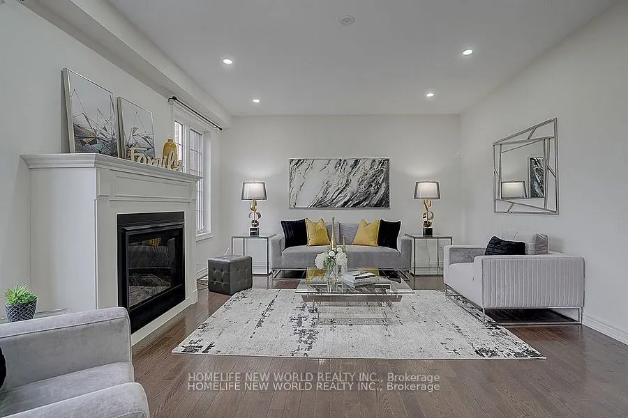 2497 Bandsman Crescent