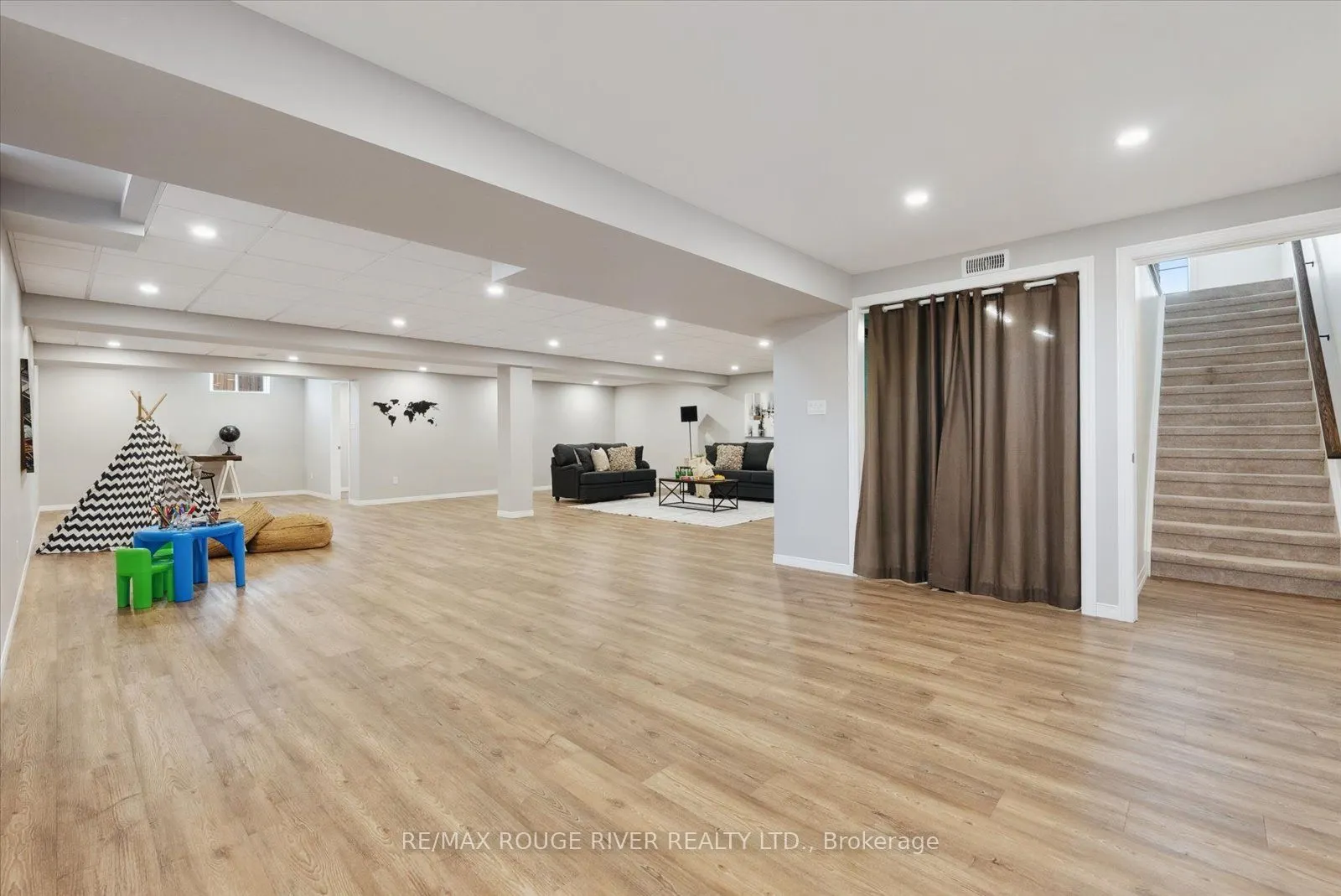 38 Charles Tilley Crescent