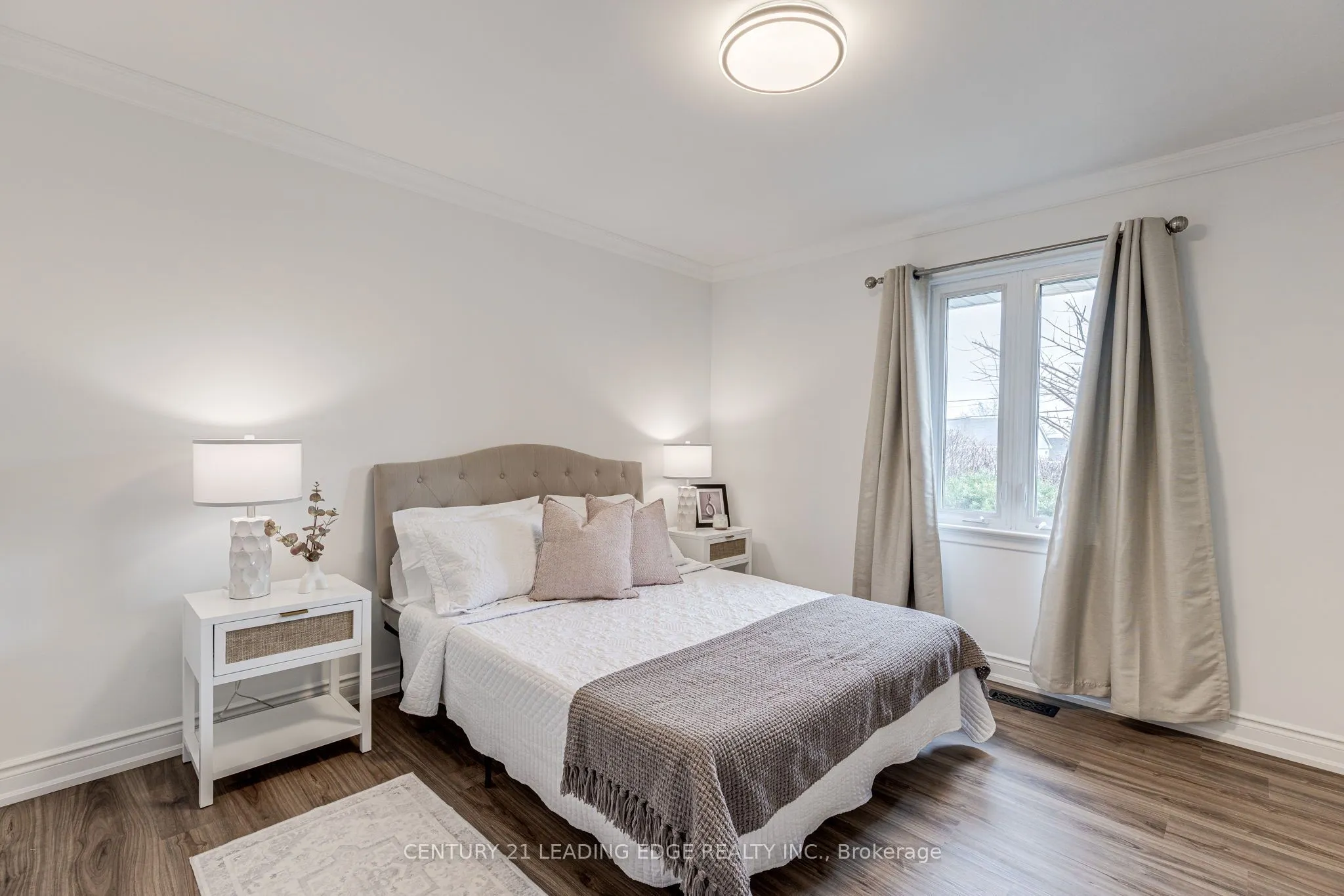 116 BROADVIEW Avenue