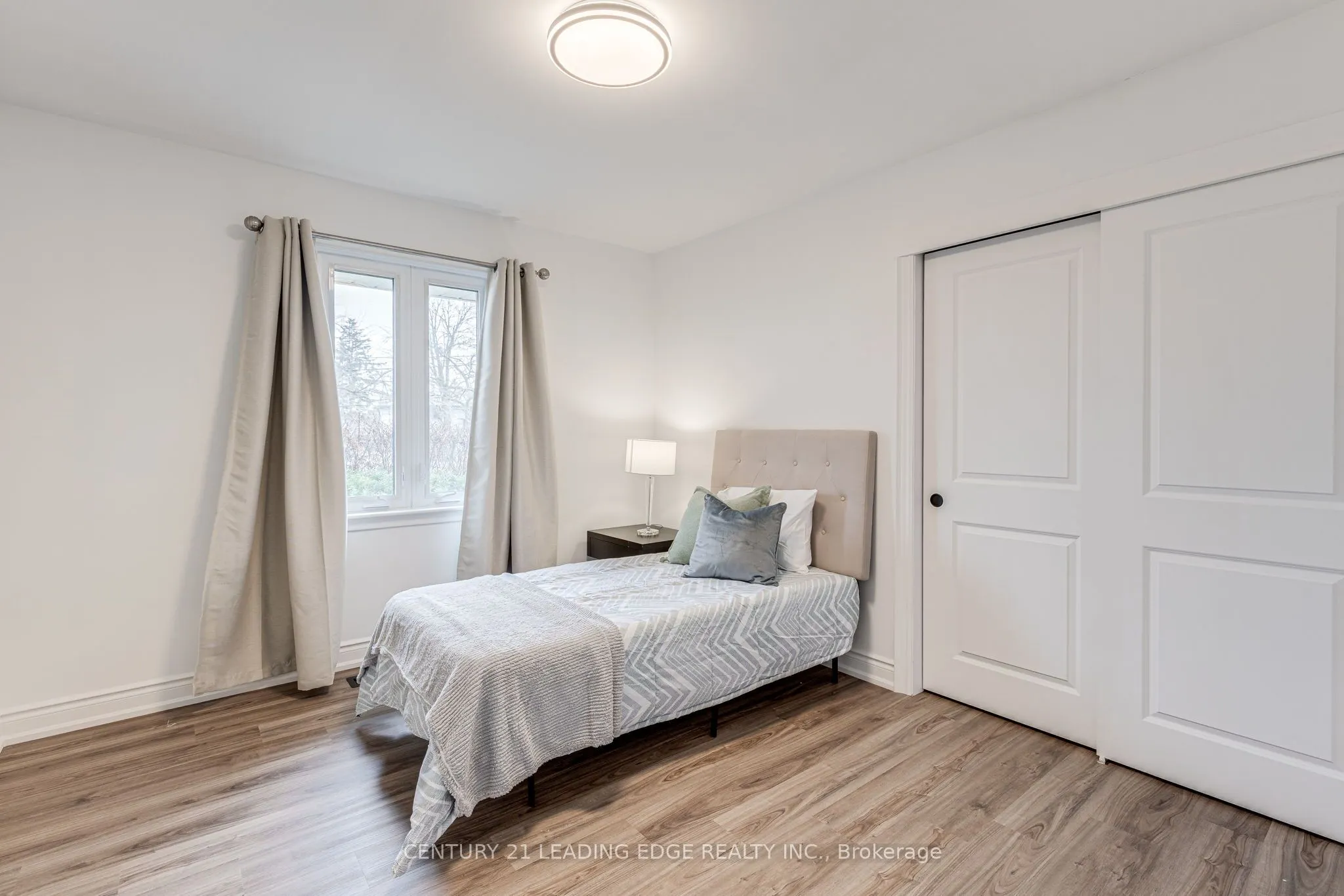 116 BROADVIEW Avenue
