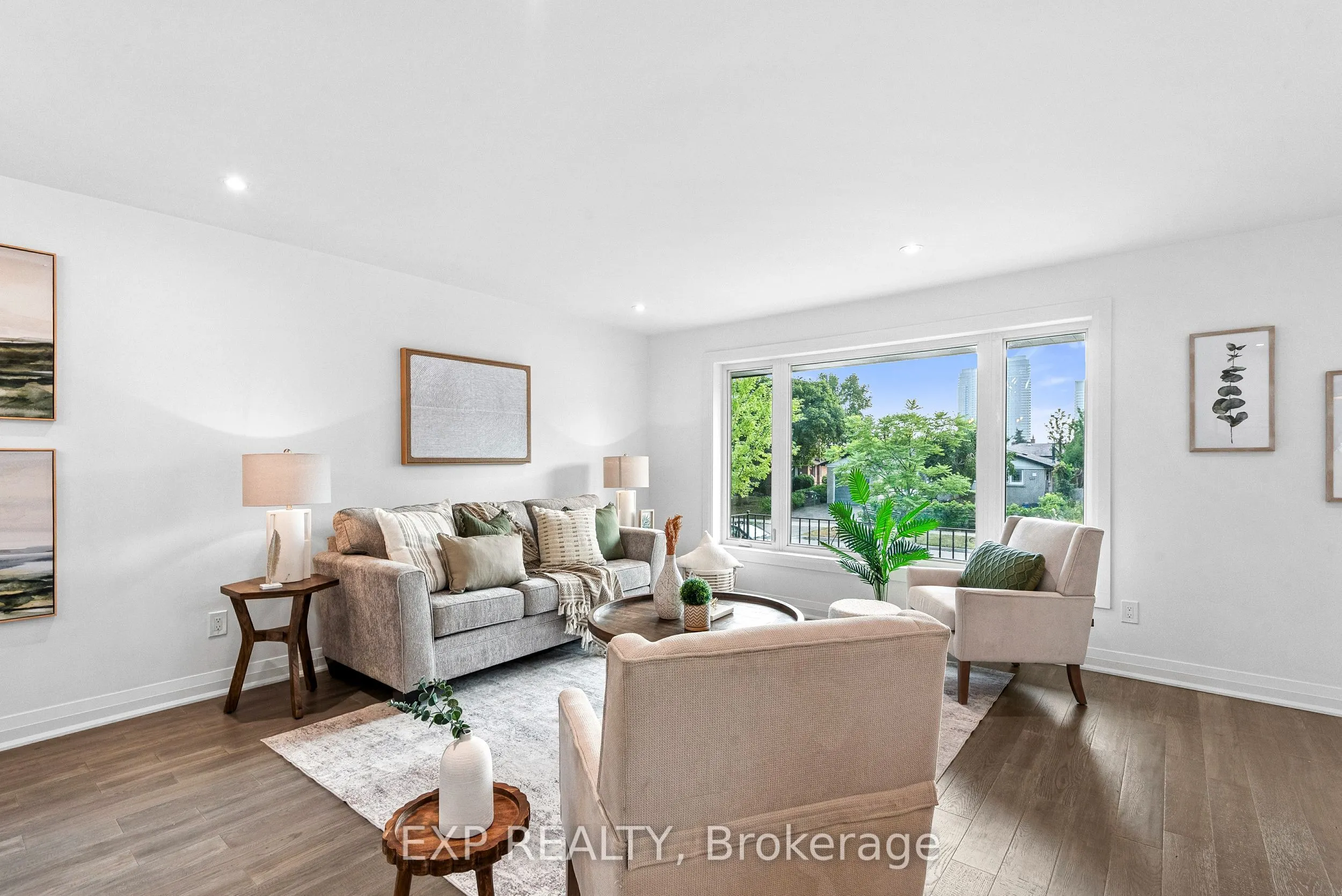 5 Midcroft Drive