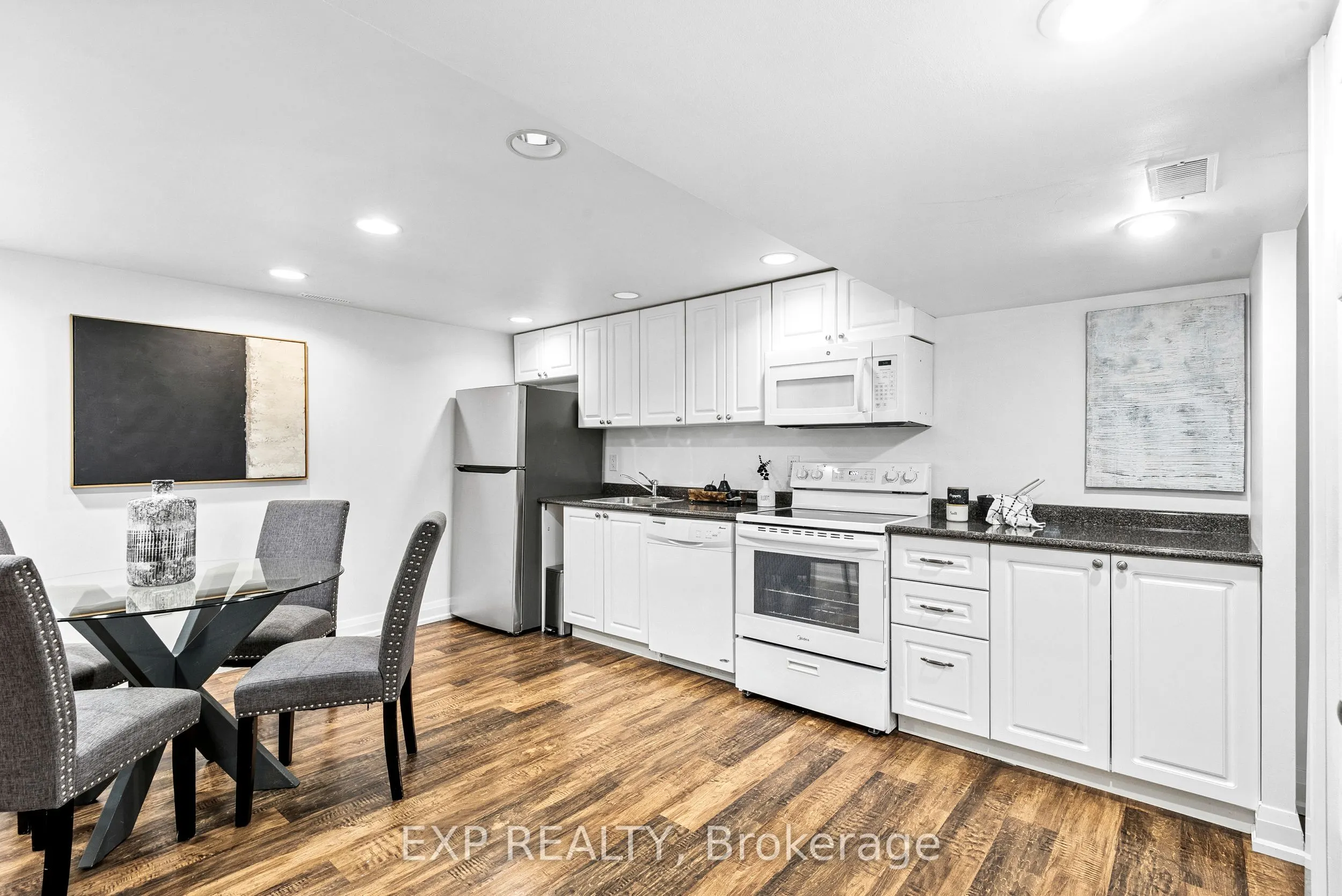 5 Midcroft Drive