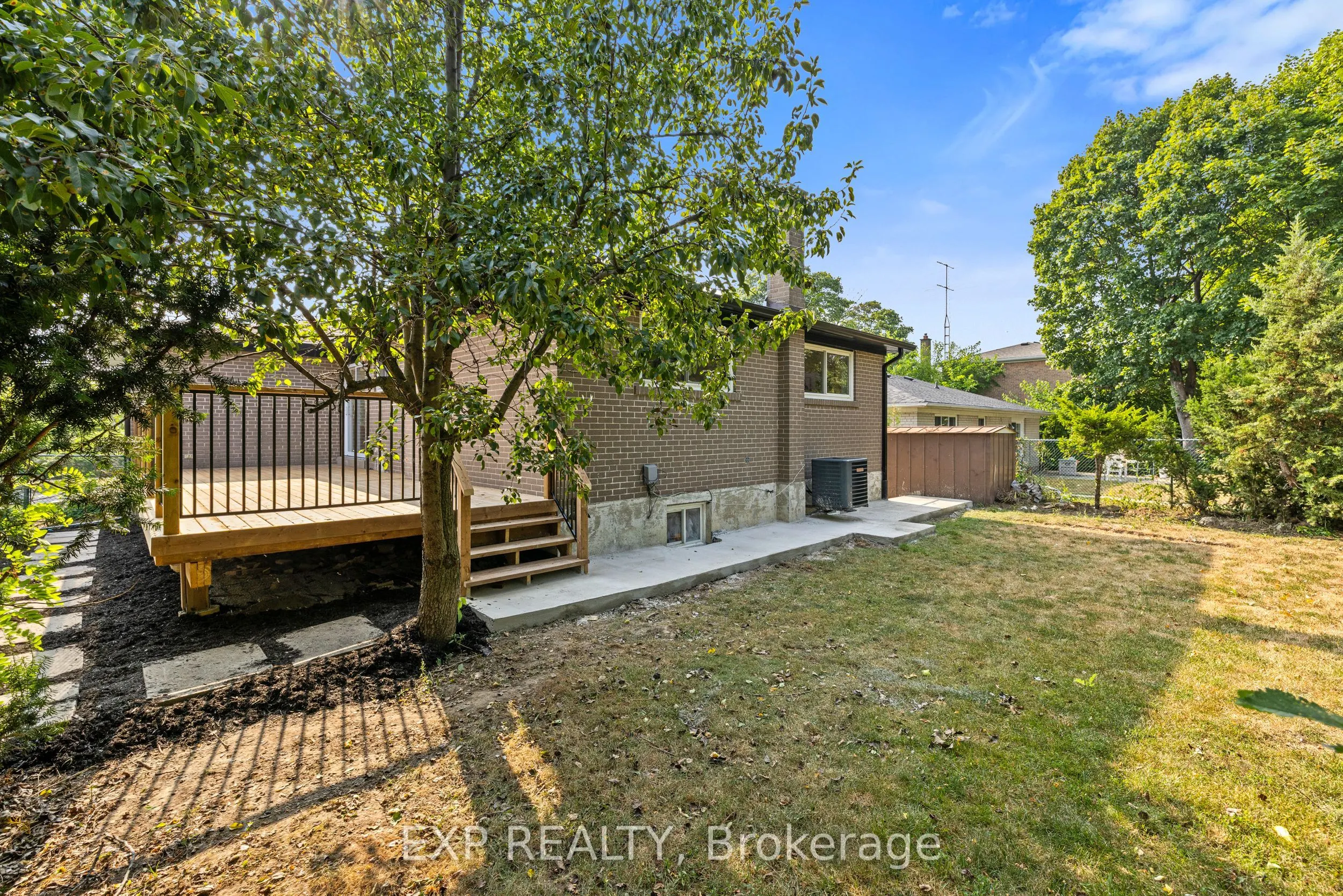 5 Midcroft Drive