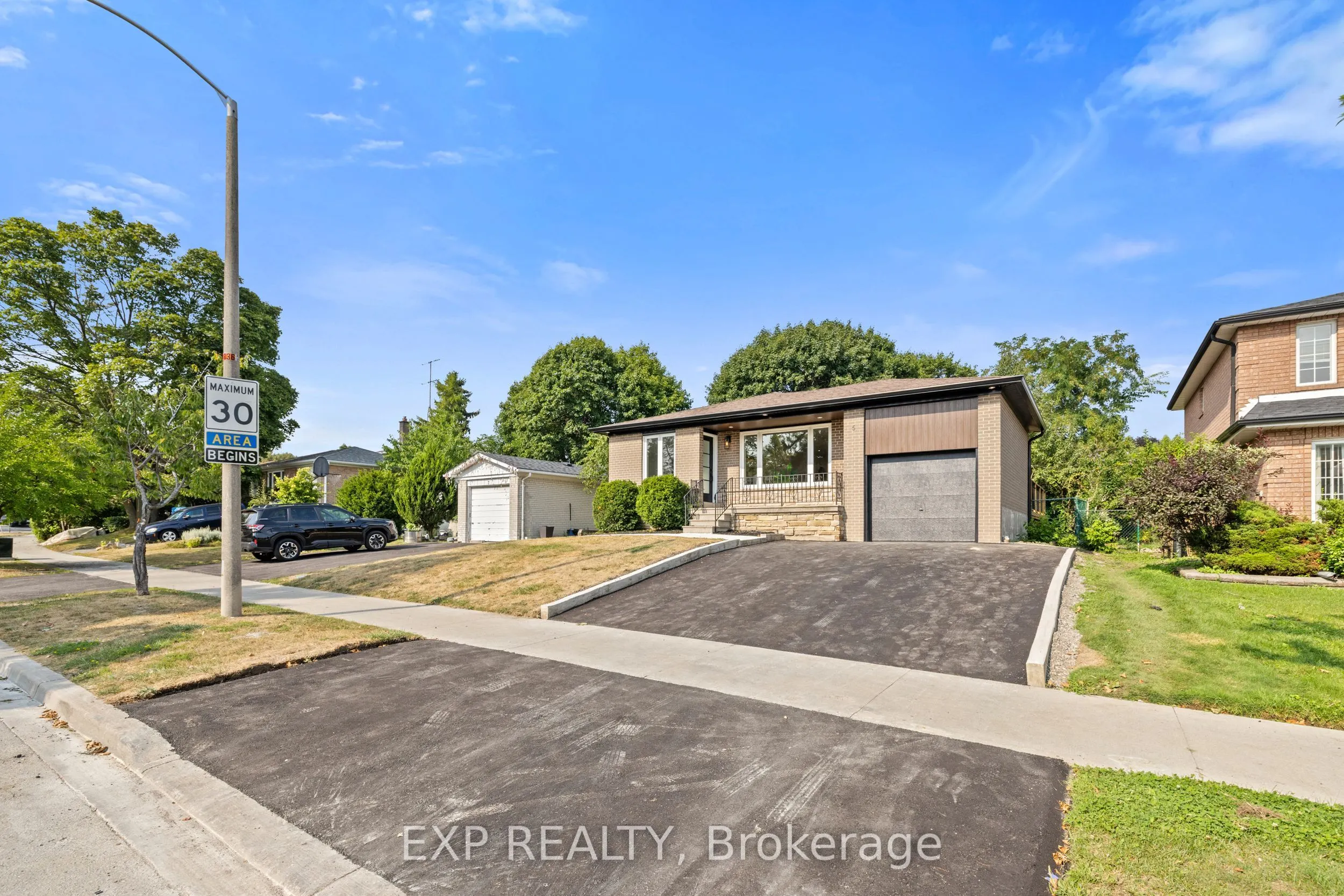 5 Midcroft Drive