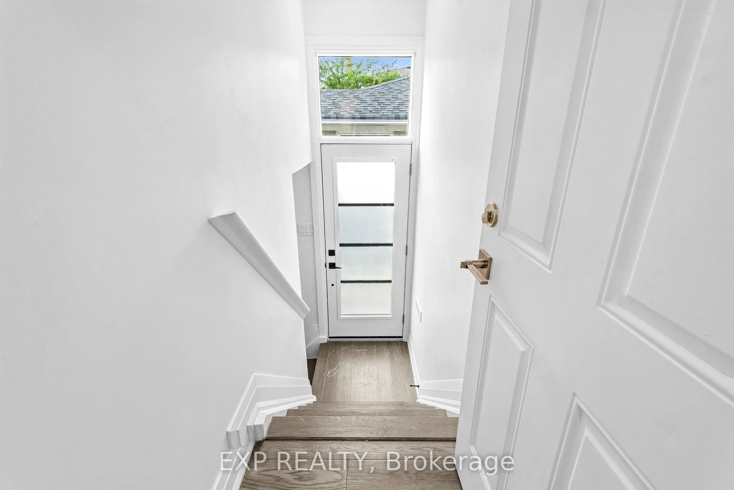 5 Midcroft Drive