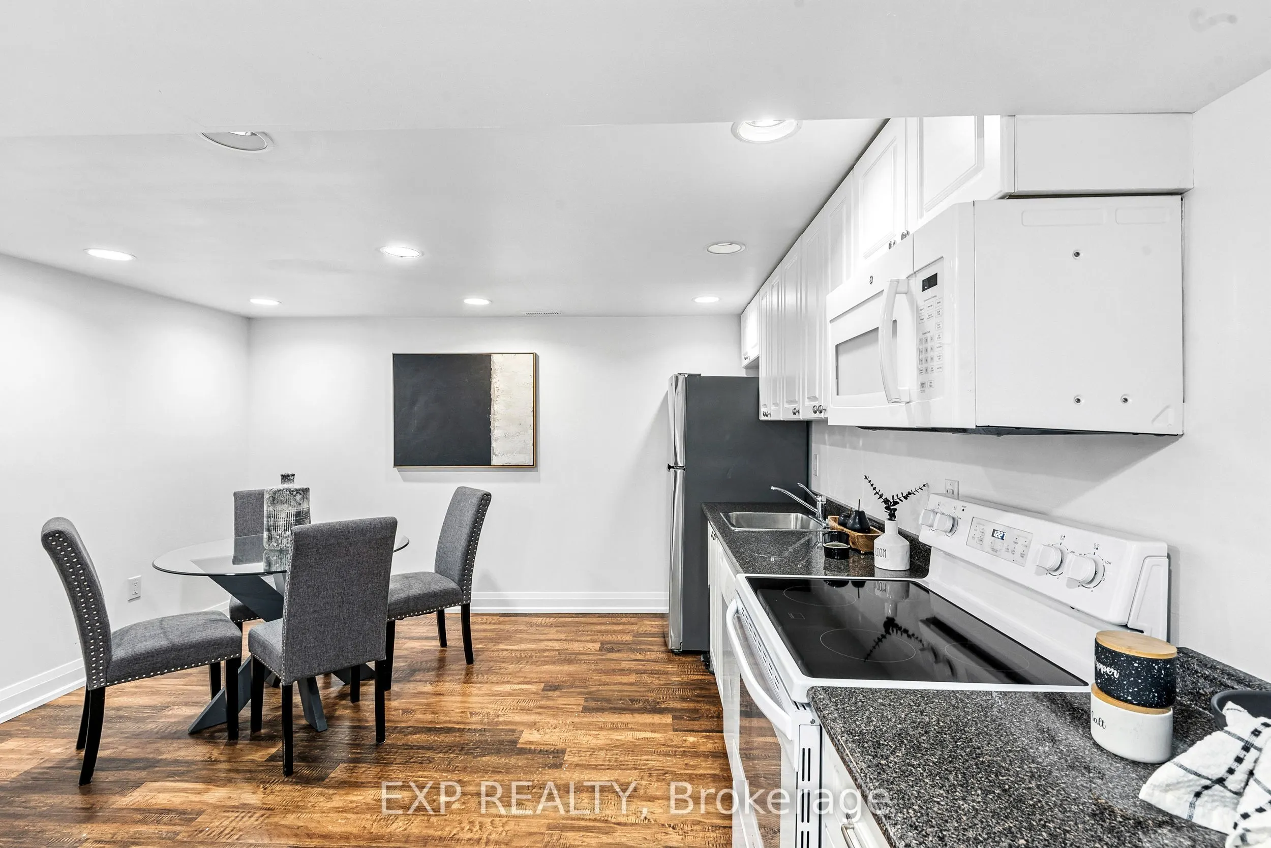 5 Midcroft Drive
