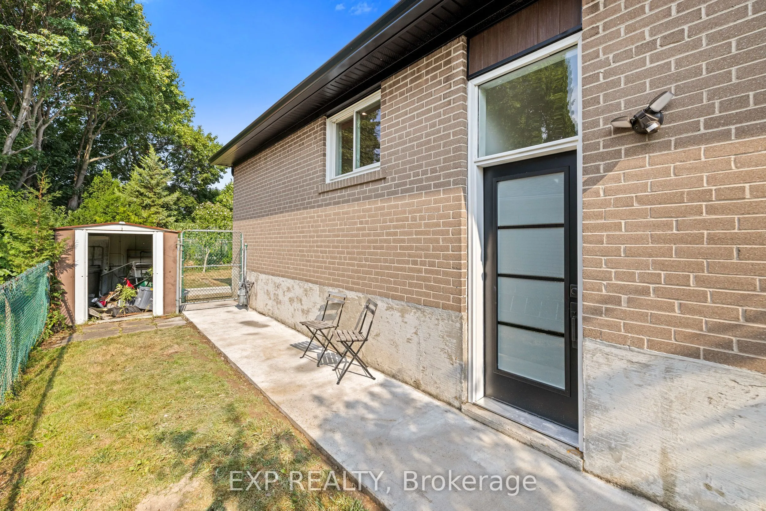 5 Midcroft Drive