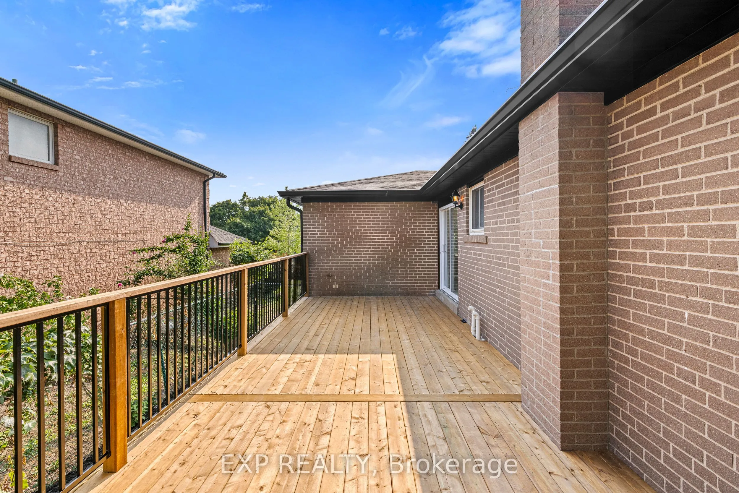 5 Midcroft Drive