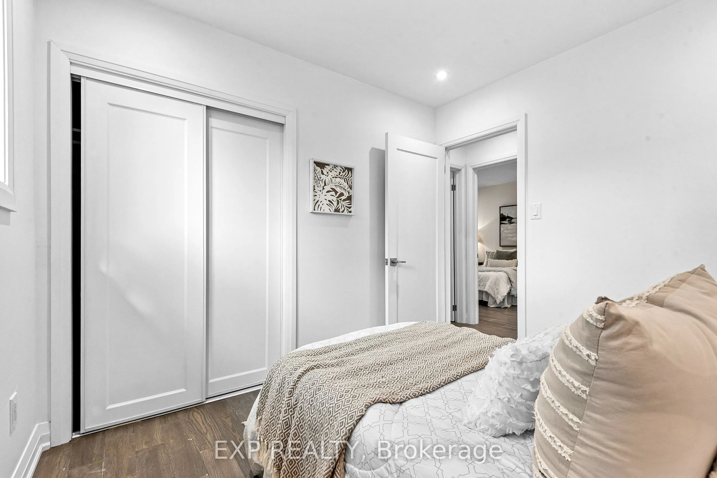 5 Midcroft Drive