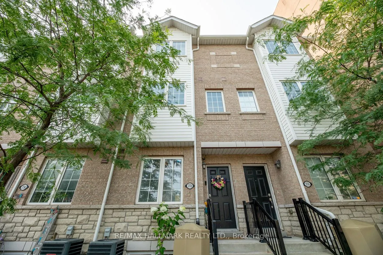 3757 B St Clair Avenue E