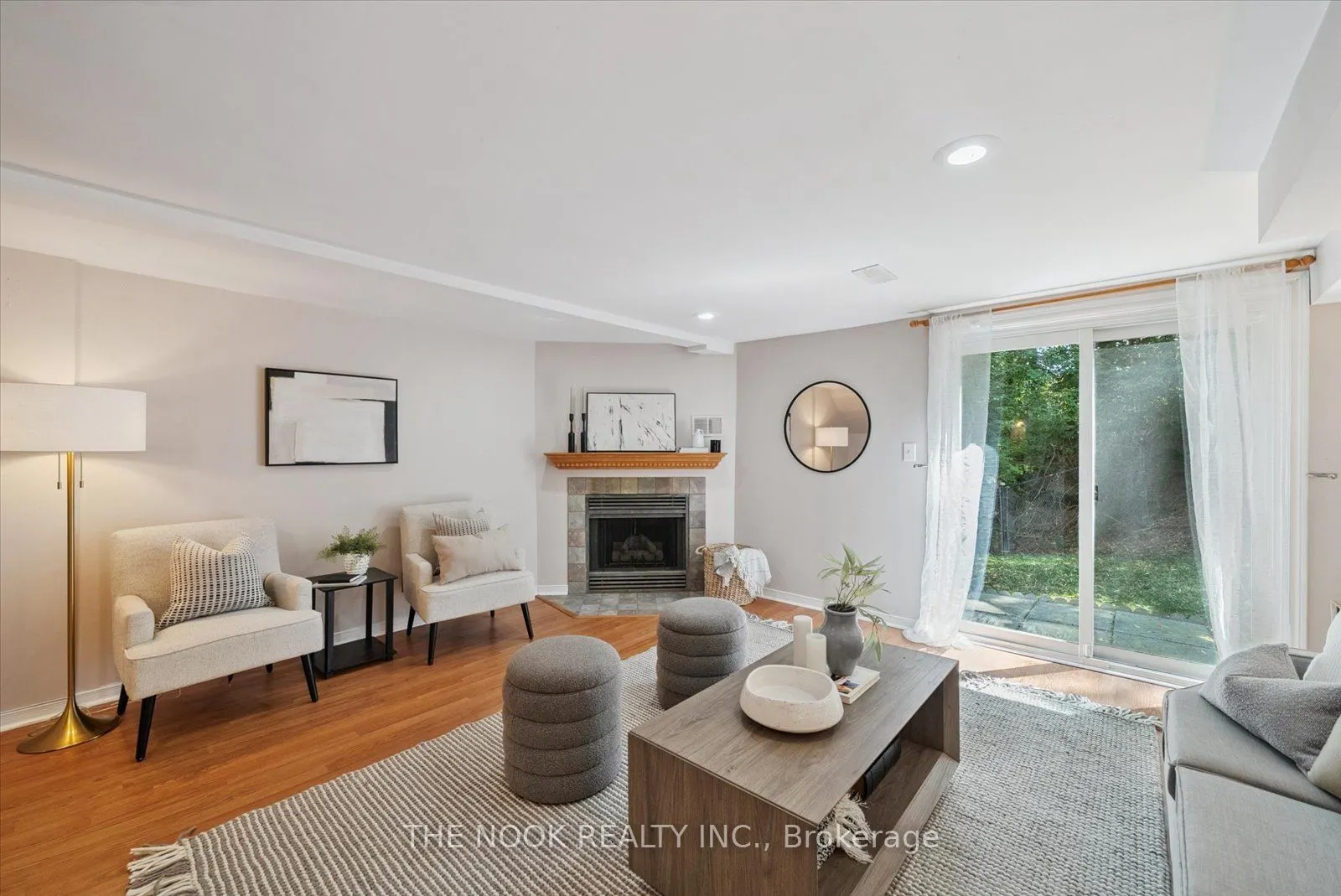 905 Bayly Street, #36