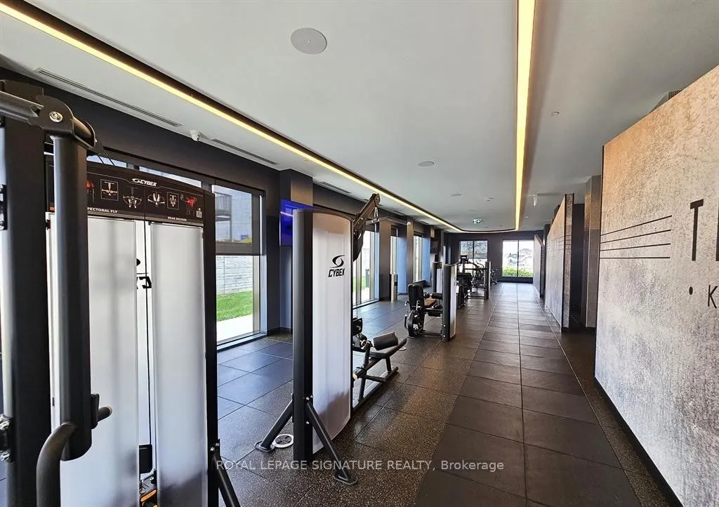 2550 Simcoe Street N, #2007
