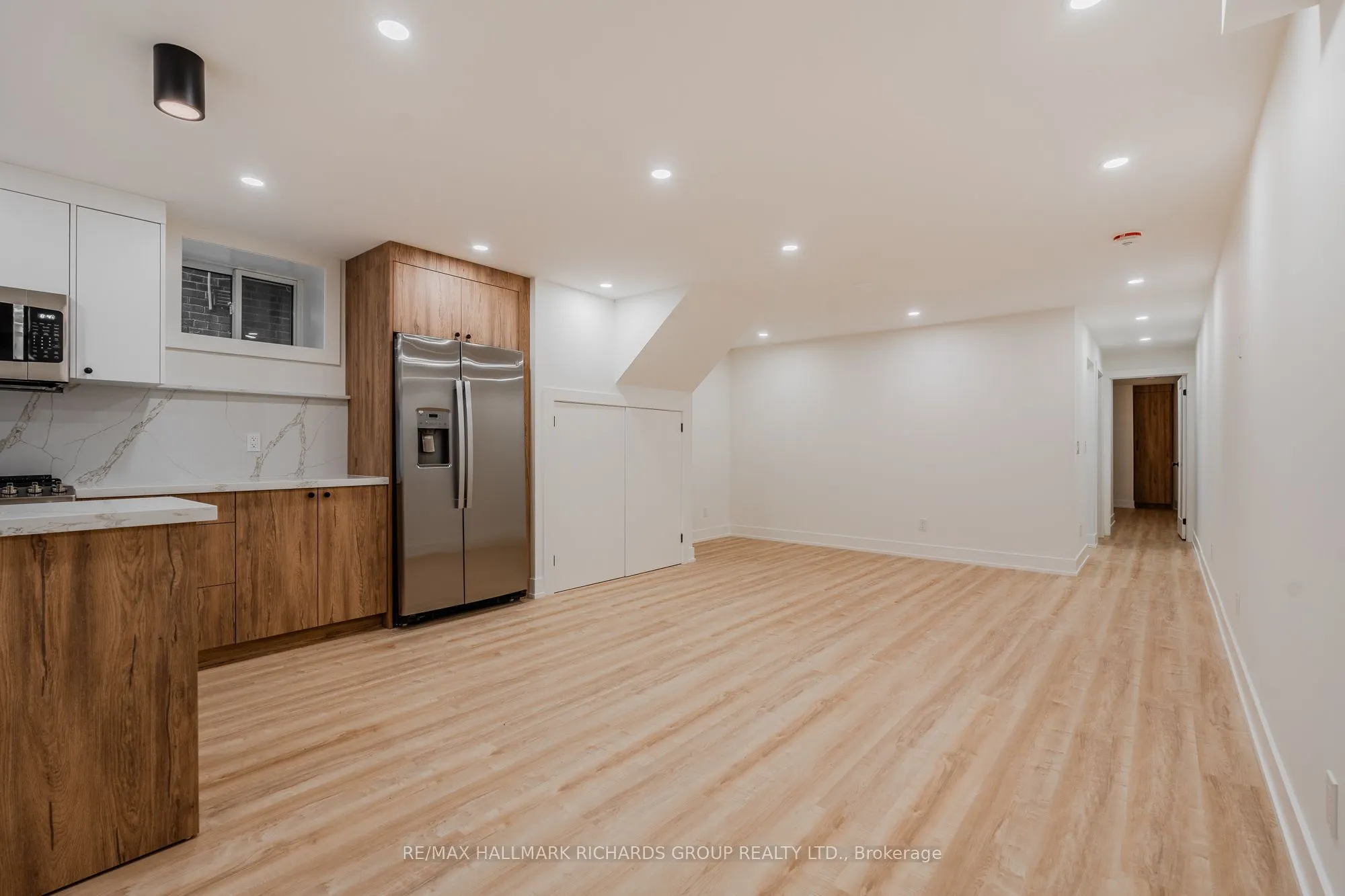 20 Wineva Avenue, #Lower