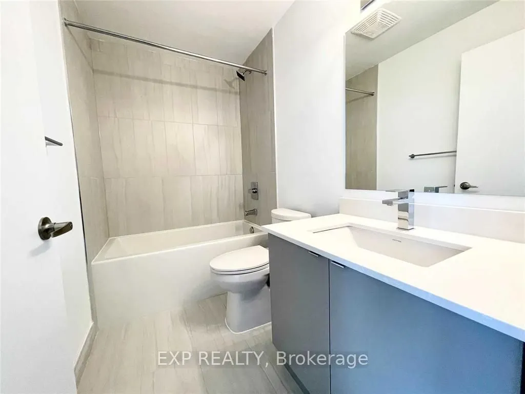 630 Greenwood Avenue, #709