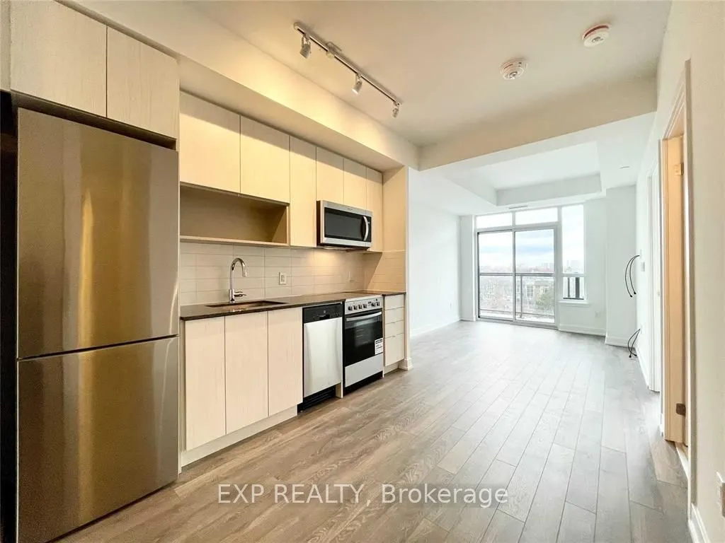 630 Greenwood Avenue, #709