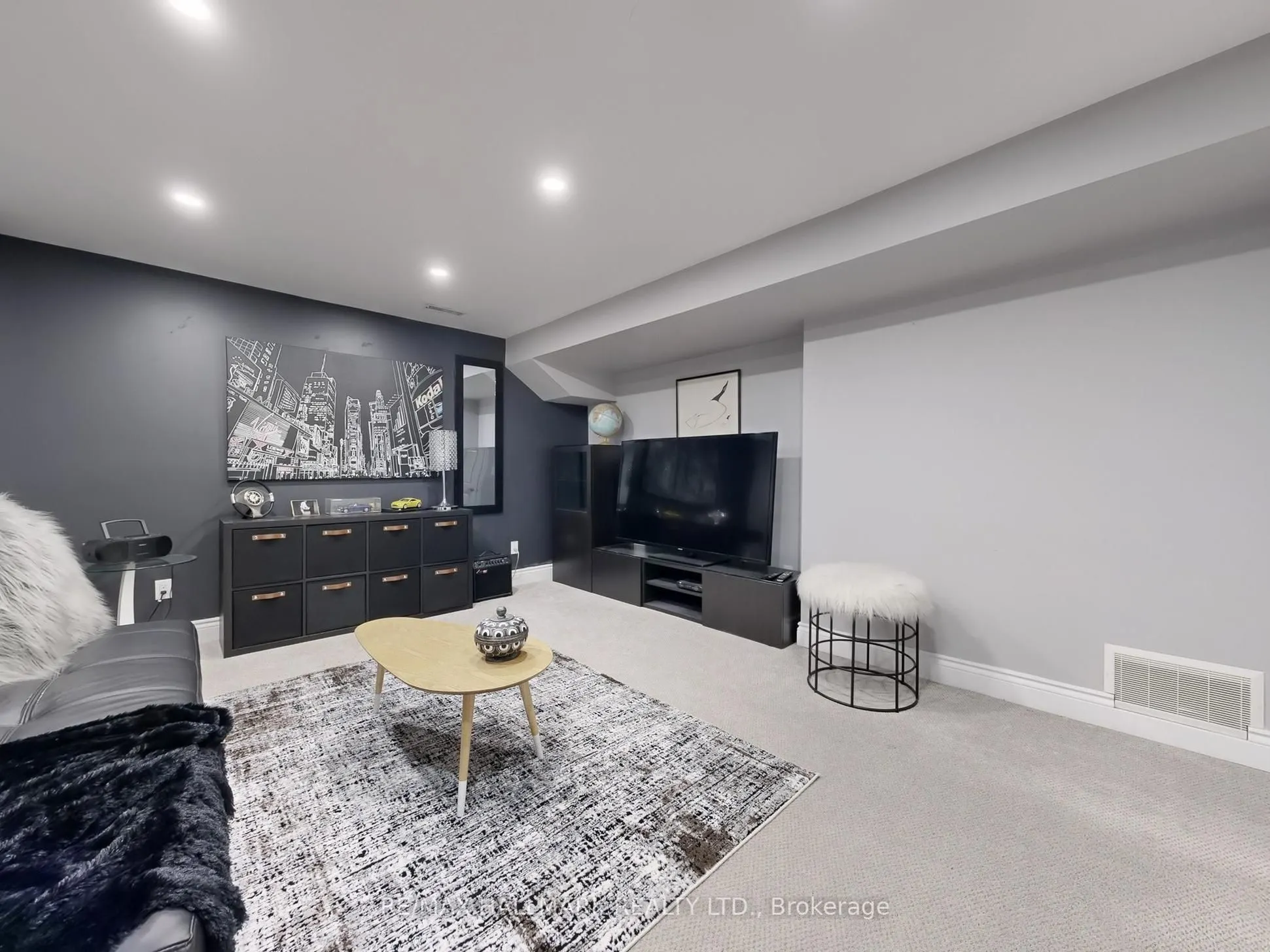 30 Larwood Boulevard