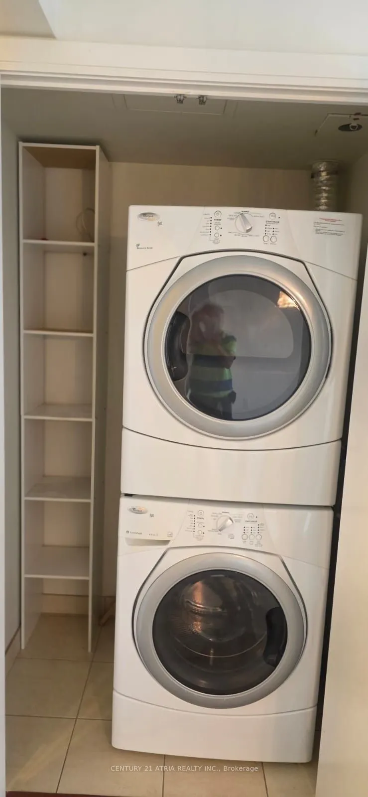 125 Village Green Square SE, #2807