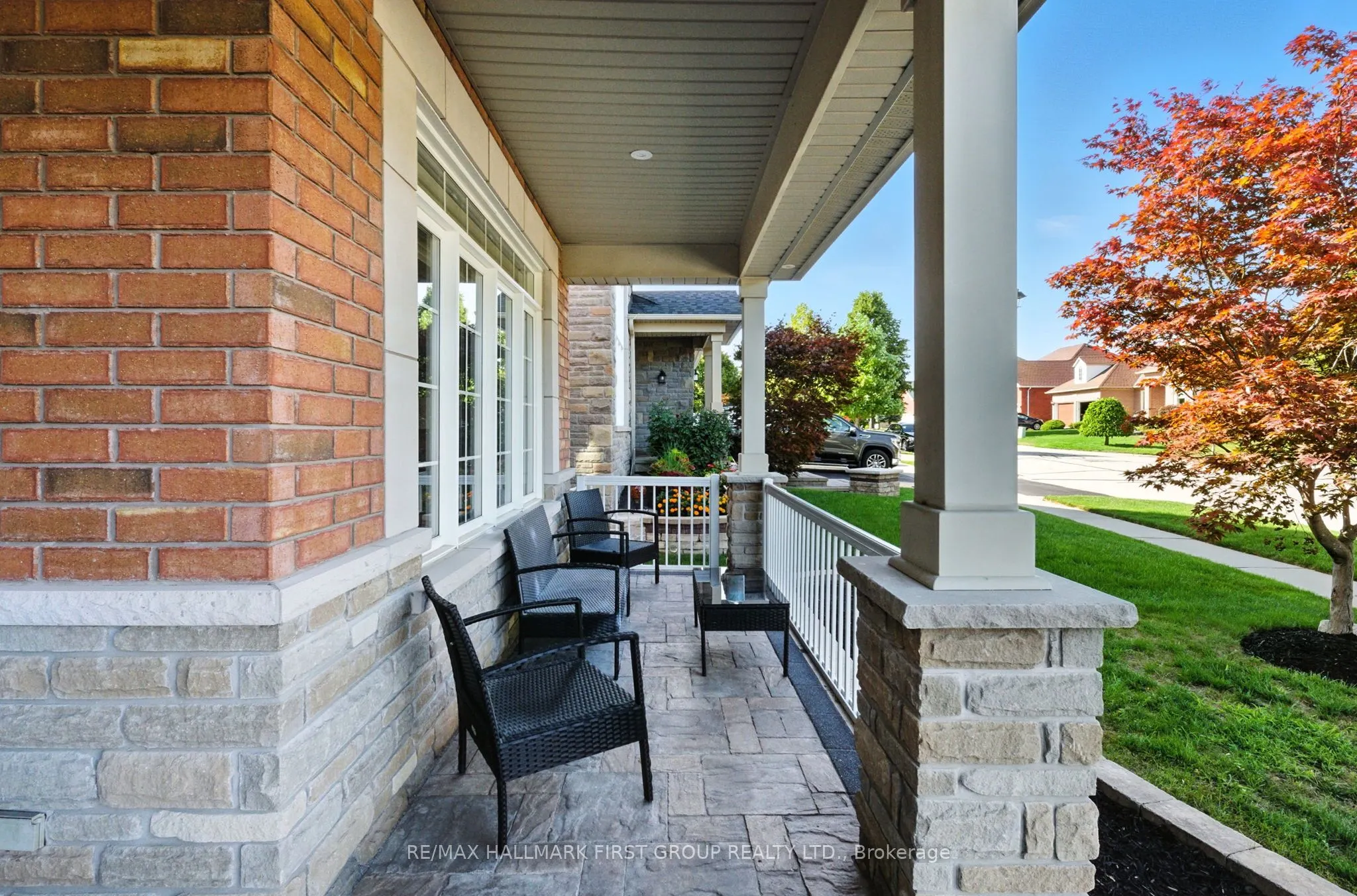 2318 Canterbury Crescent