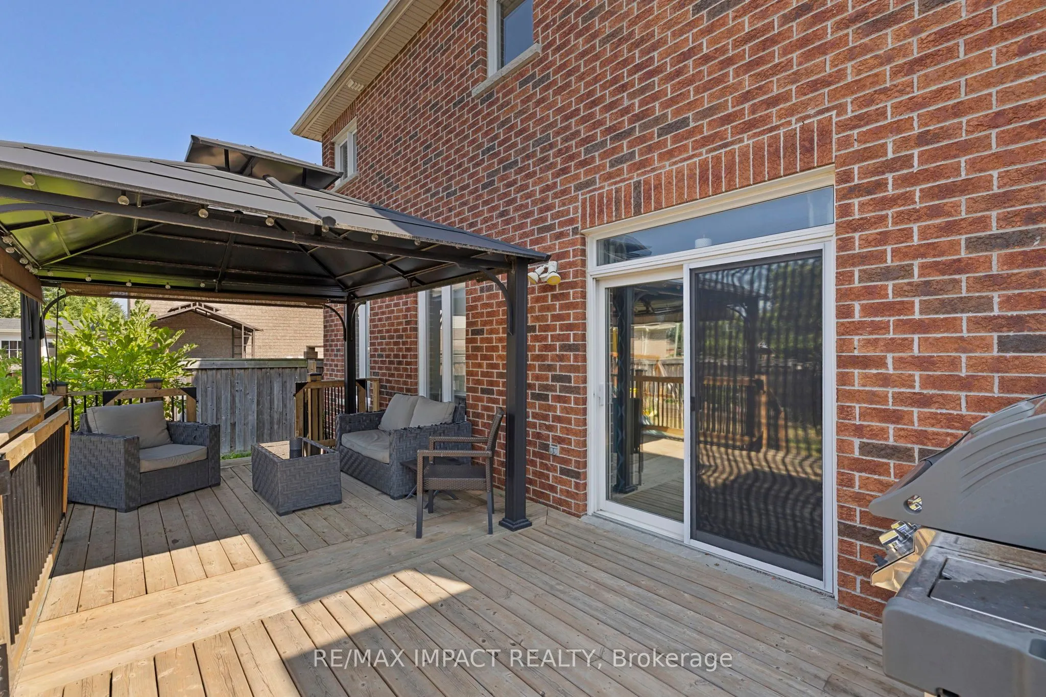 376 West Scugog Lane