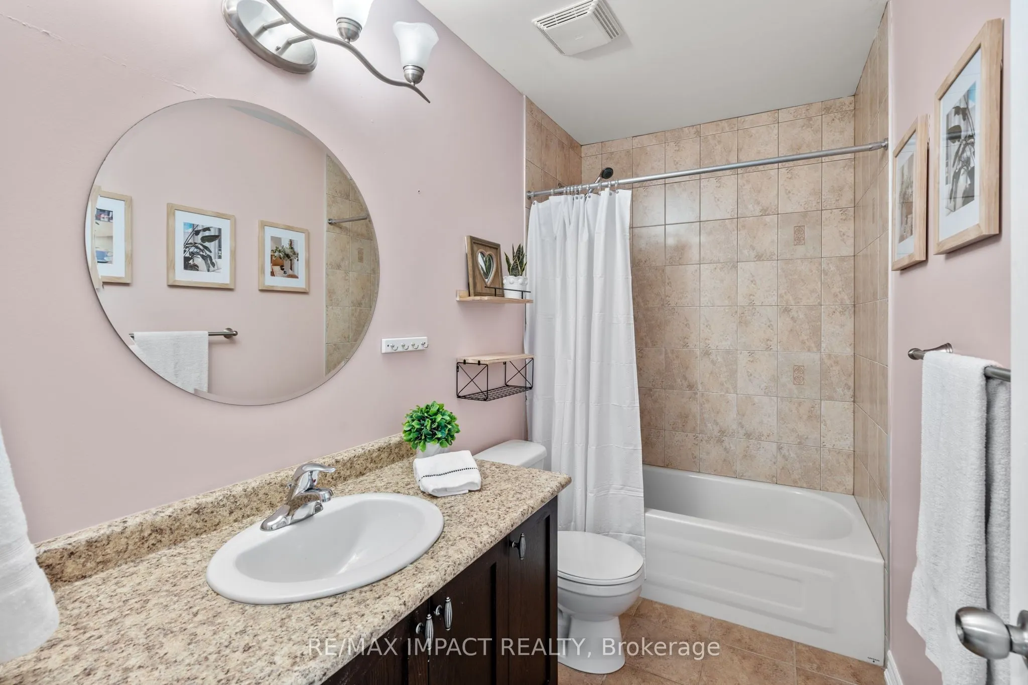 376 West Scugog Lane