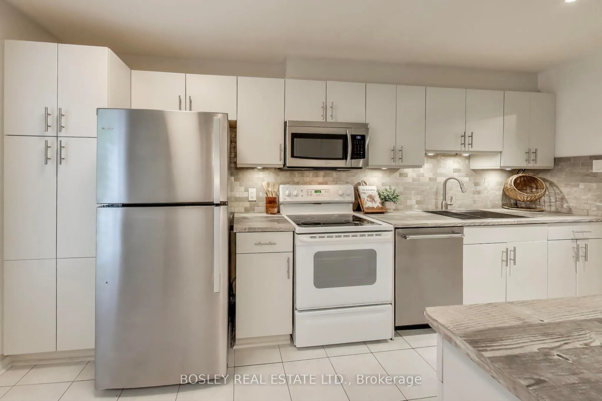 28 Livingston Road, #64
