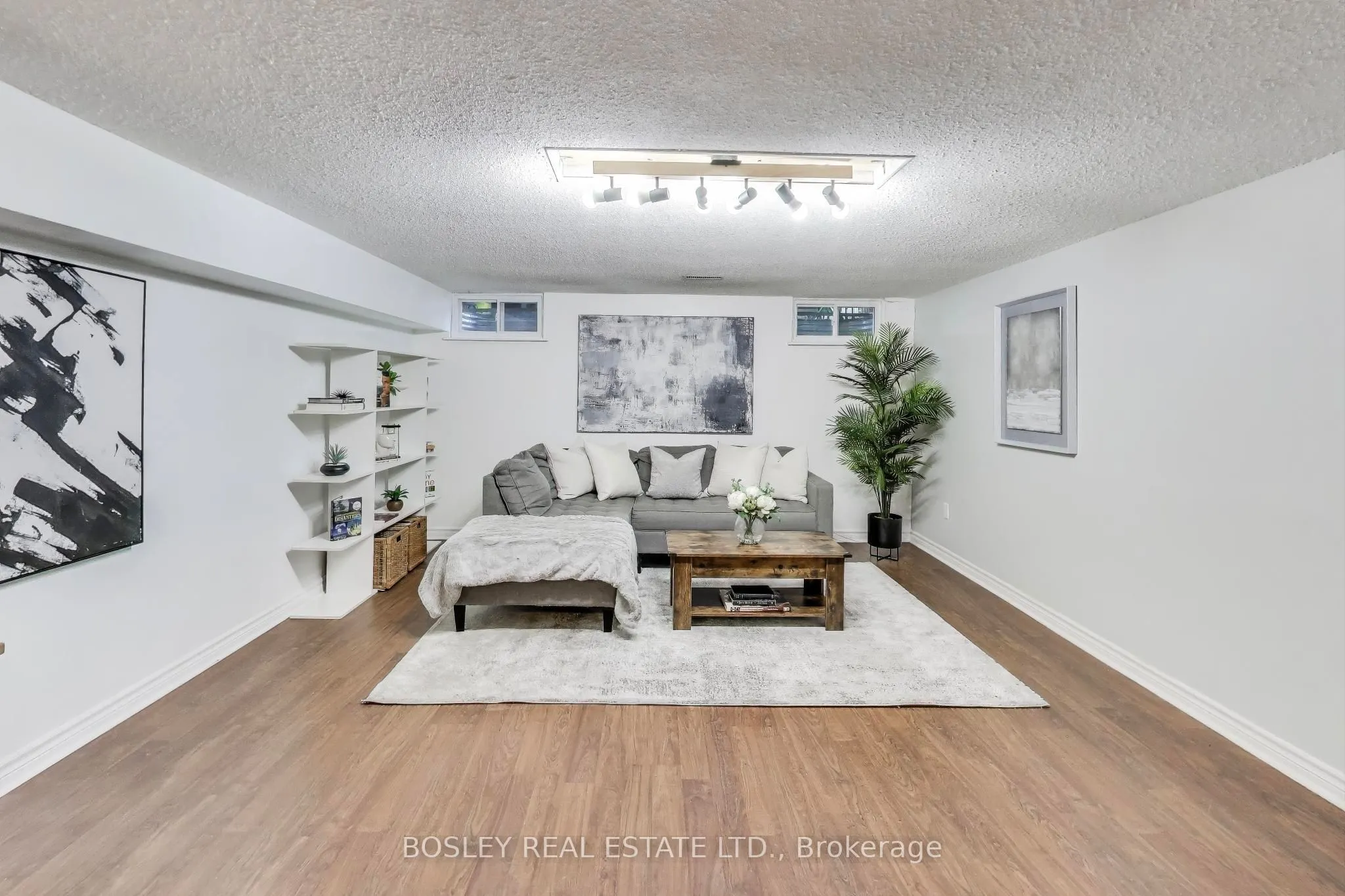 28 Livingston Road, #64