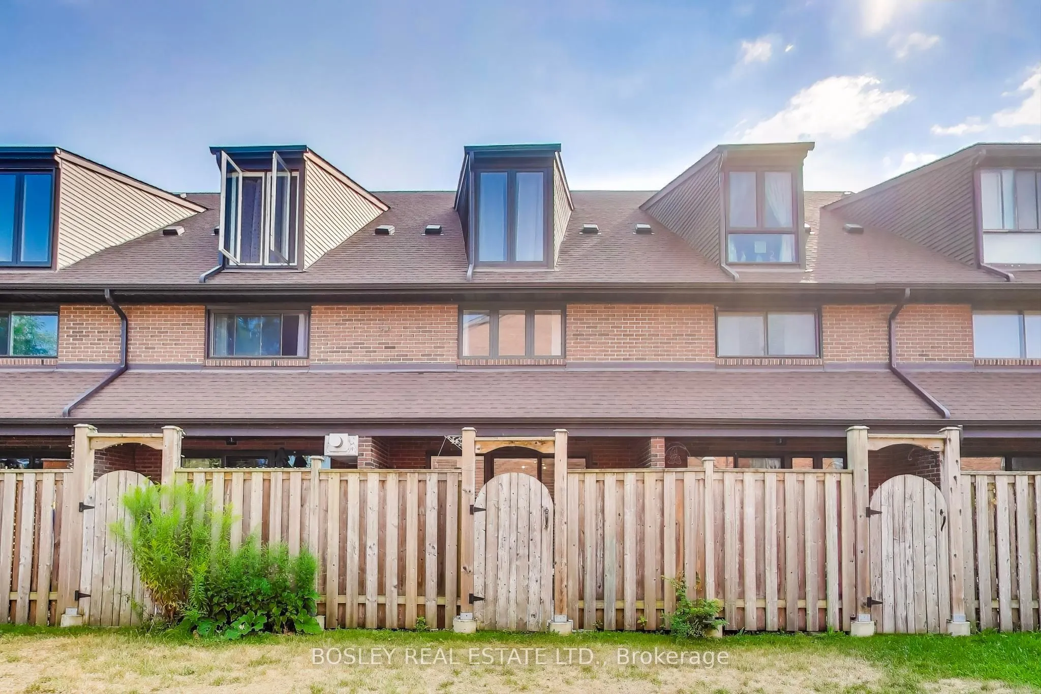 28 Livingston Road, #64