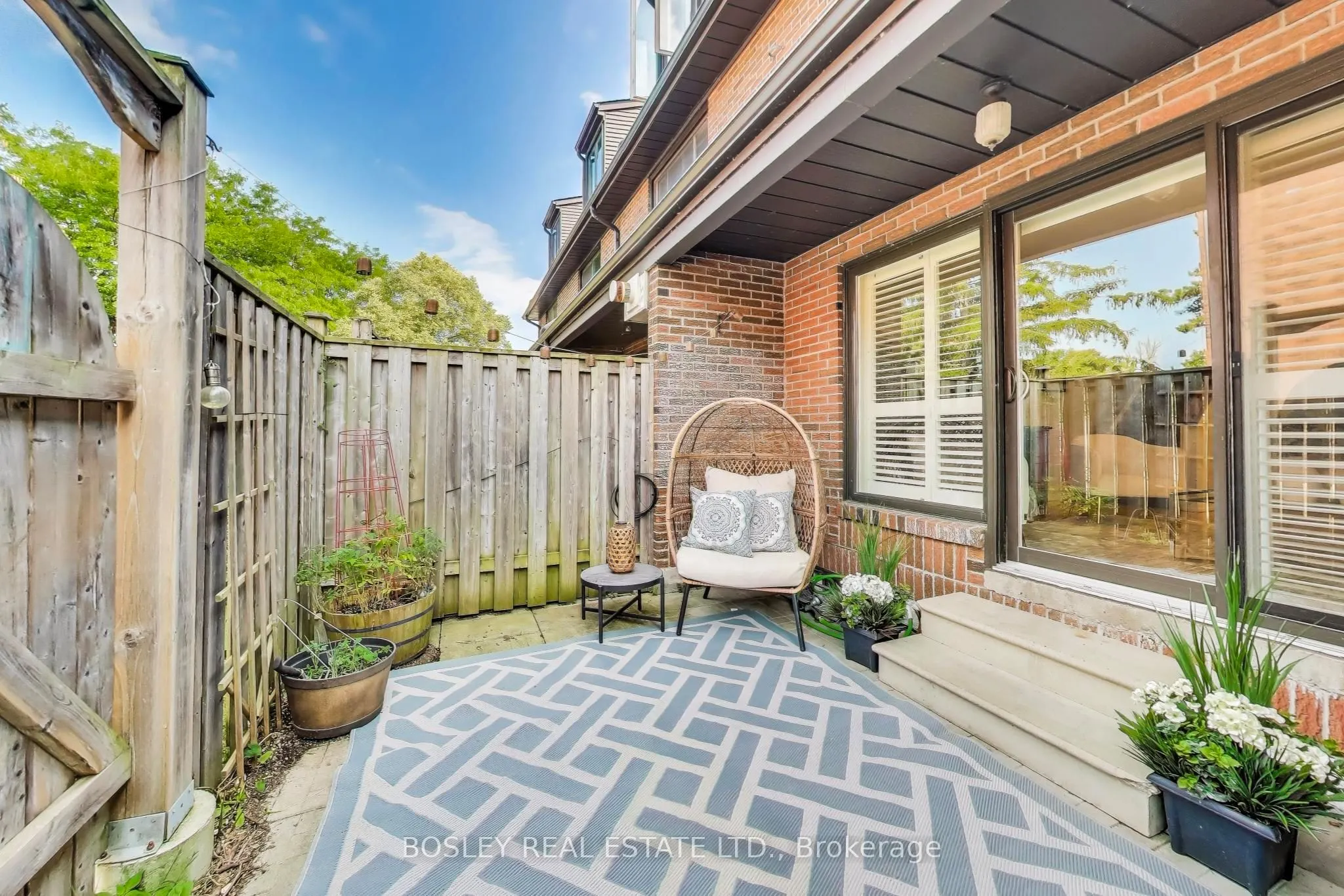 28 Livingston Road, #64