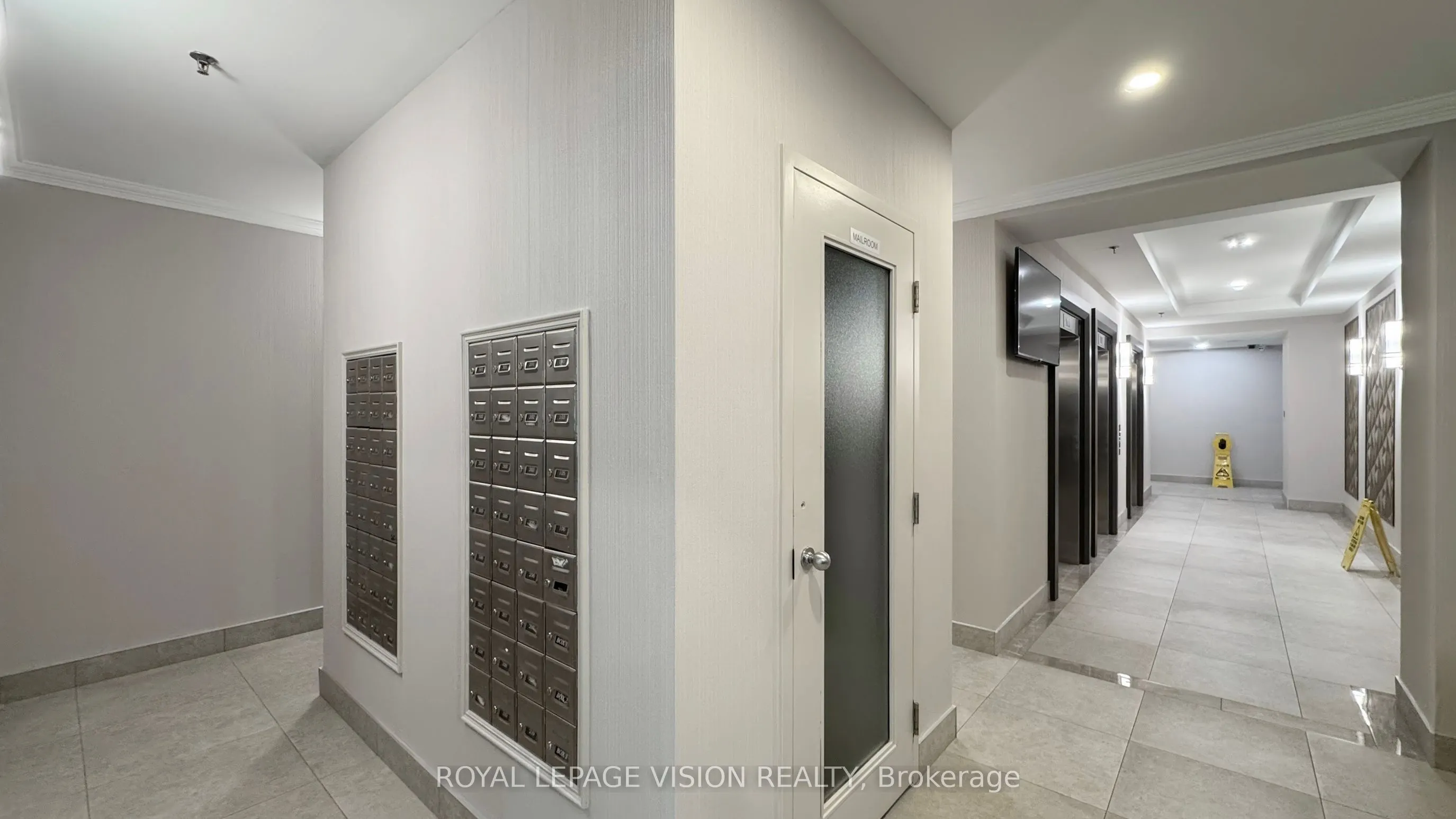 115 Omni Drive, #207