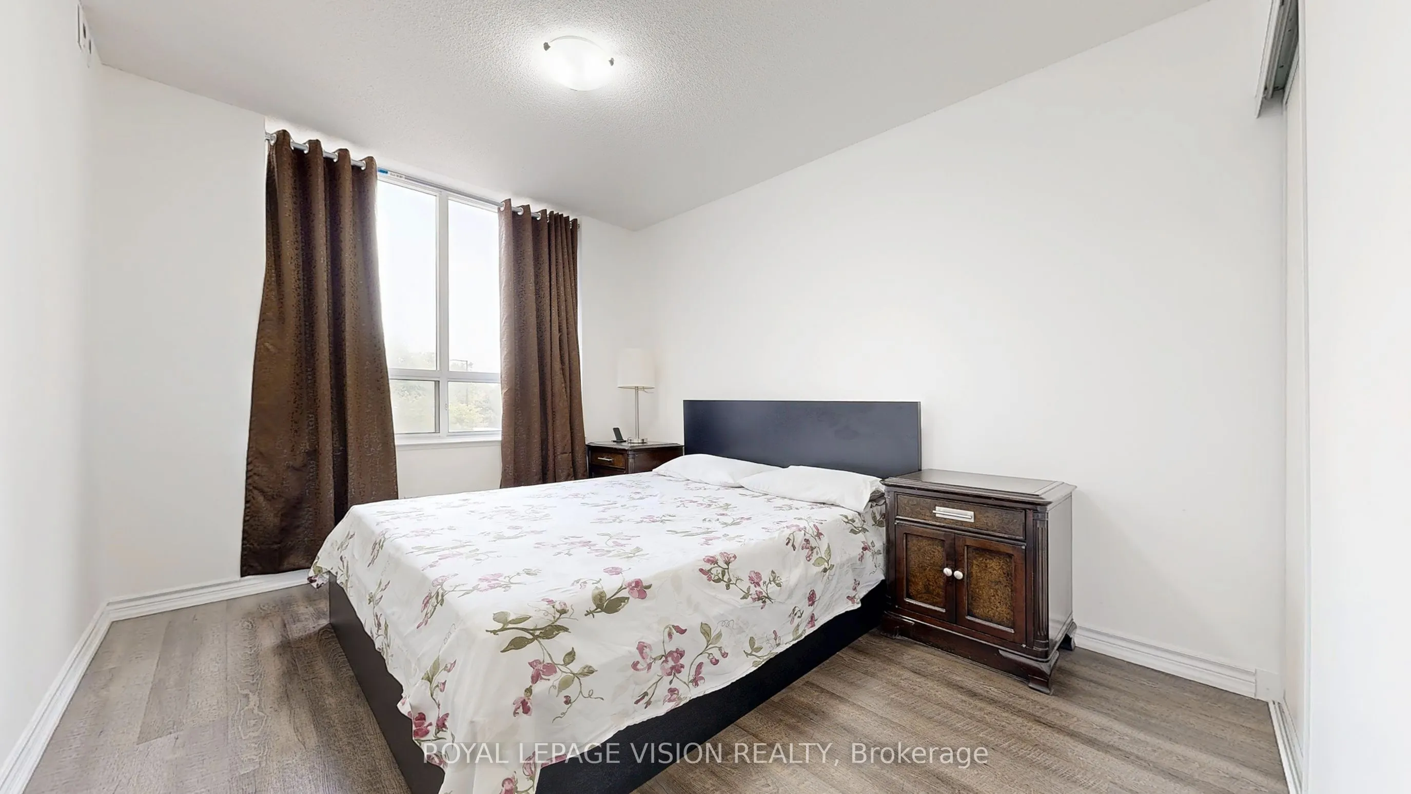 115 Omni Drive, #207